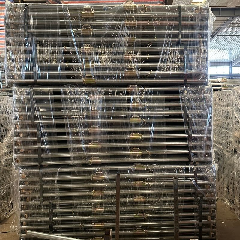 Safe Wall Hanging Scaffolding Components with Multiple Safety and Lock Features