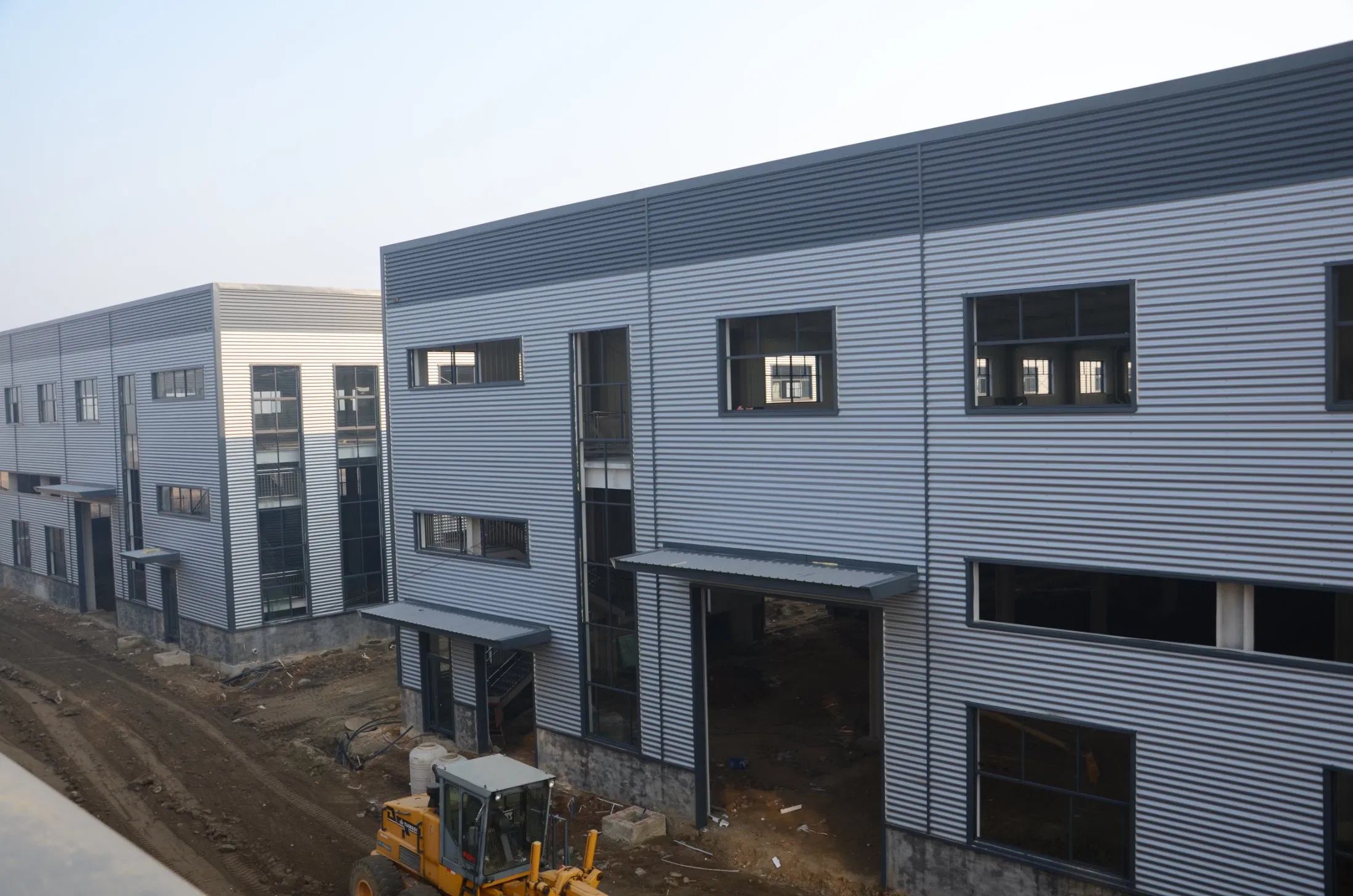 Prefabricated Light Structural Steel Structure Construction Building with Earthquake Resistance