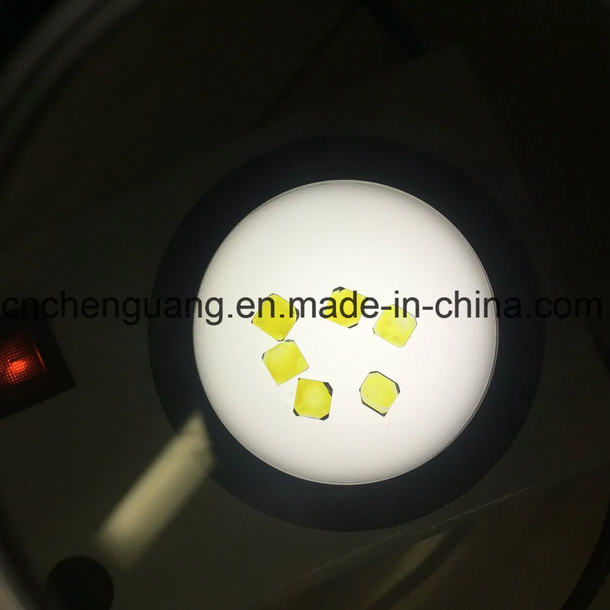 Пластина из синтетического алмаза HPHT