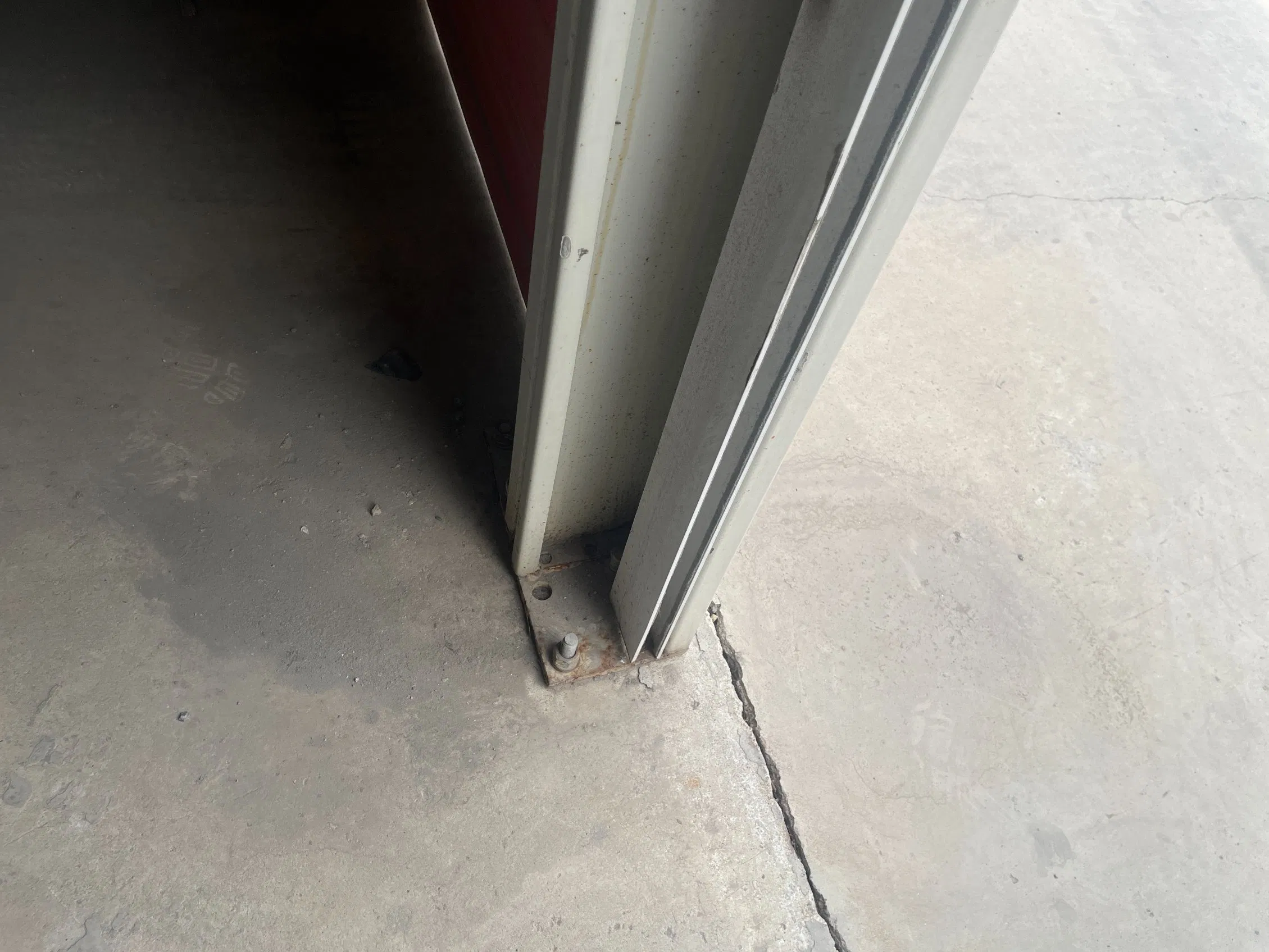 Easy Installation China Design Steel Structure Waterproof Modular Garage High Quality Transportable Houses Luxury Container Prefab Home Prefabricated Houses