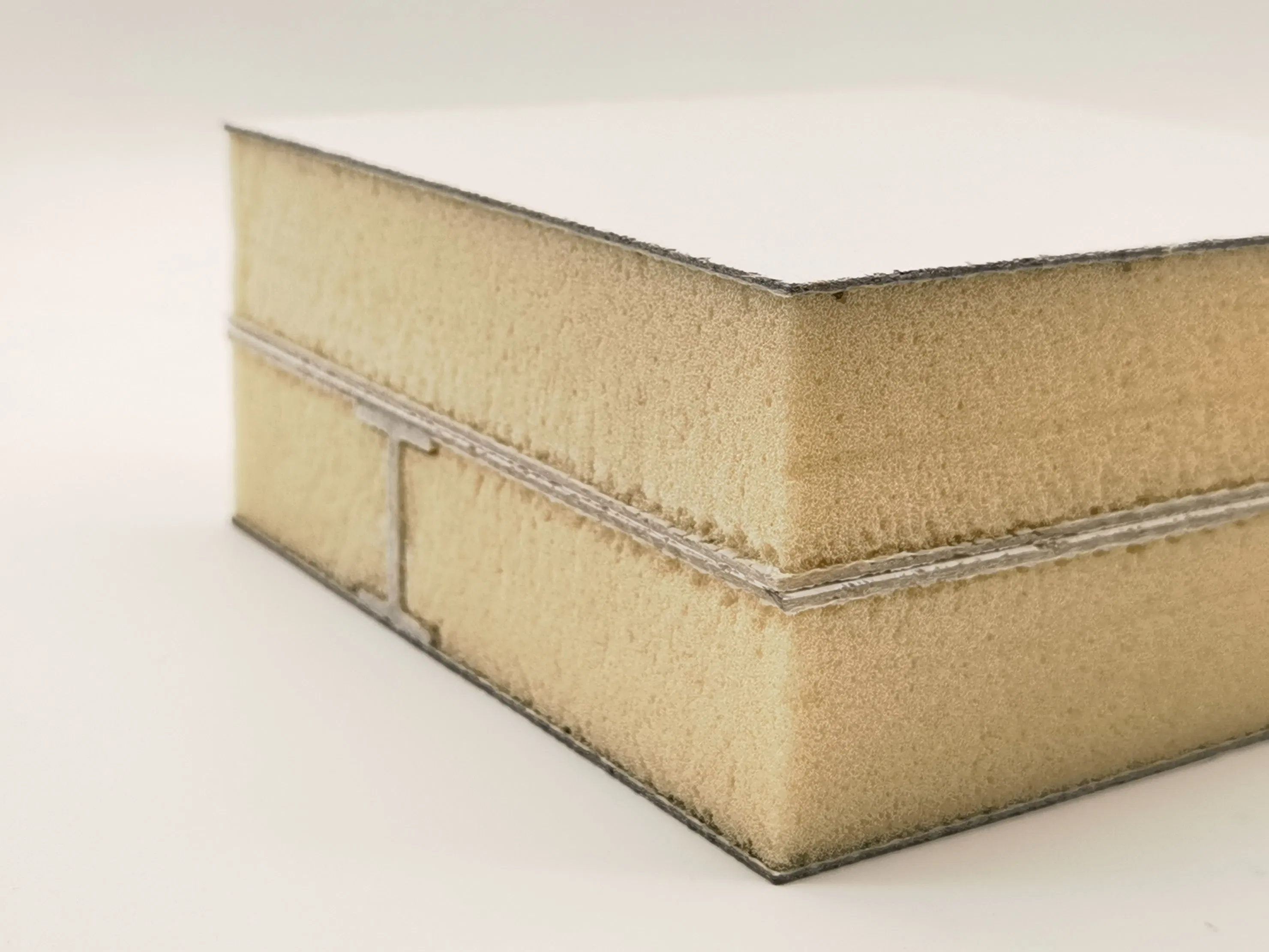 Glass Fiber Reinforced Polyurethane Foam Insulation Board for Cold Storage