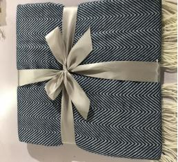 Custom Chenille Luxury Knit Soft Wholesale Home Decor Throw Blanket Fringe Py00308