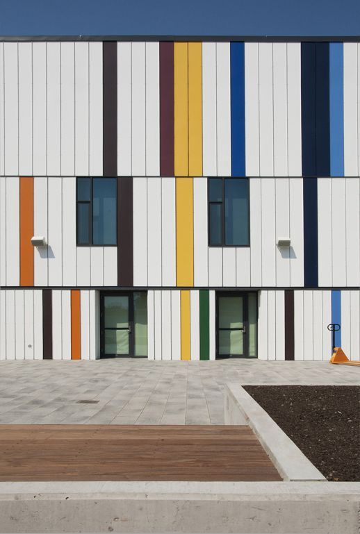 Exterior HPL Compact Laminate for Anti-UV Outdoor Public Projects