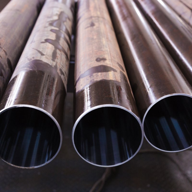 Труба гидравлическая бесшовная St52 холодного волочения