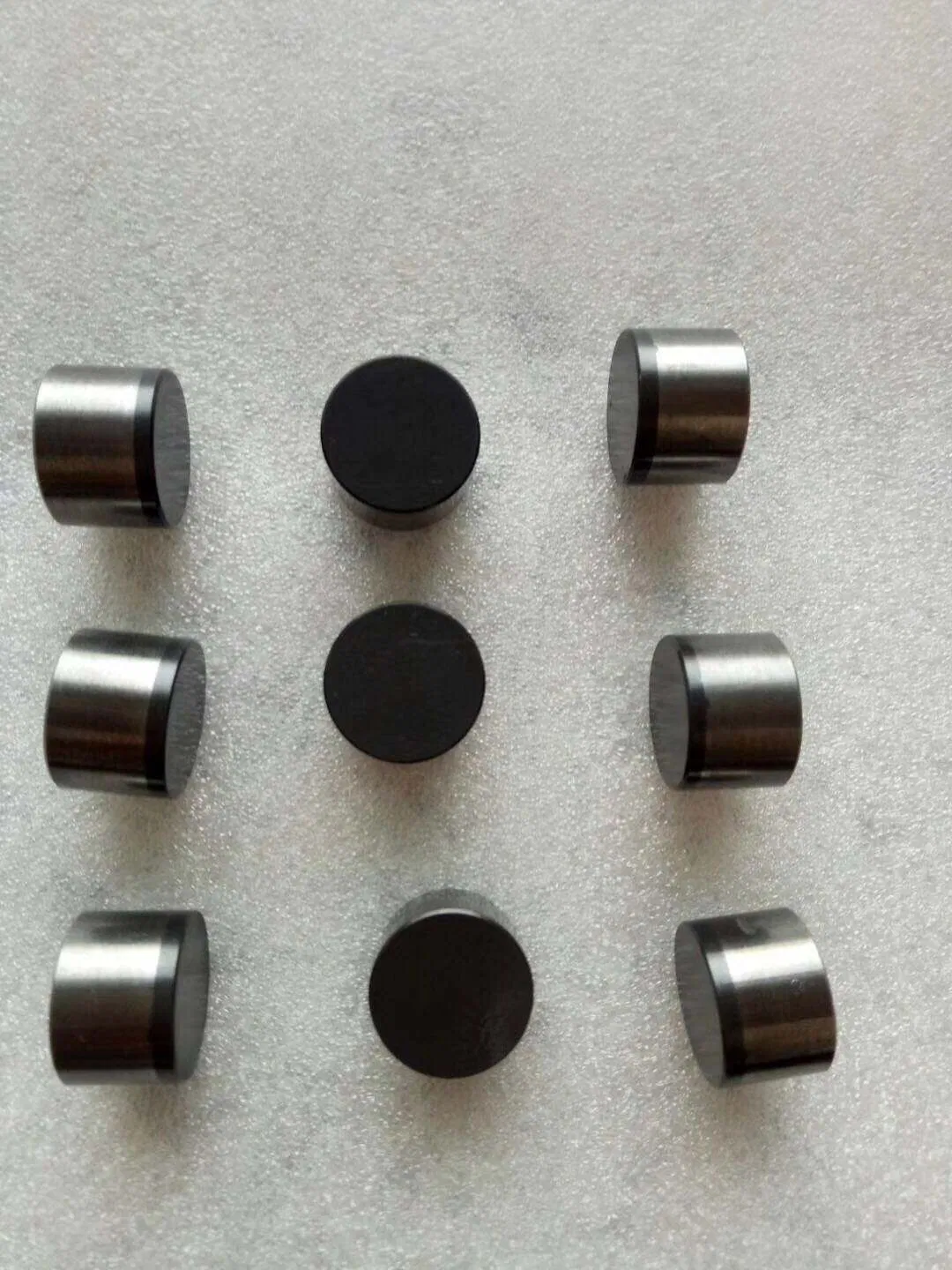 PDC-резцы 1308/1313 для буровых коронок