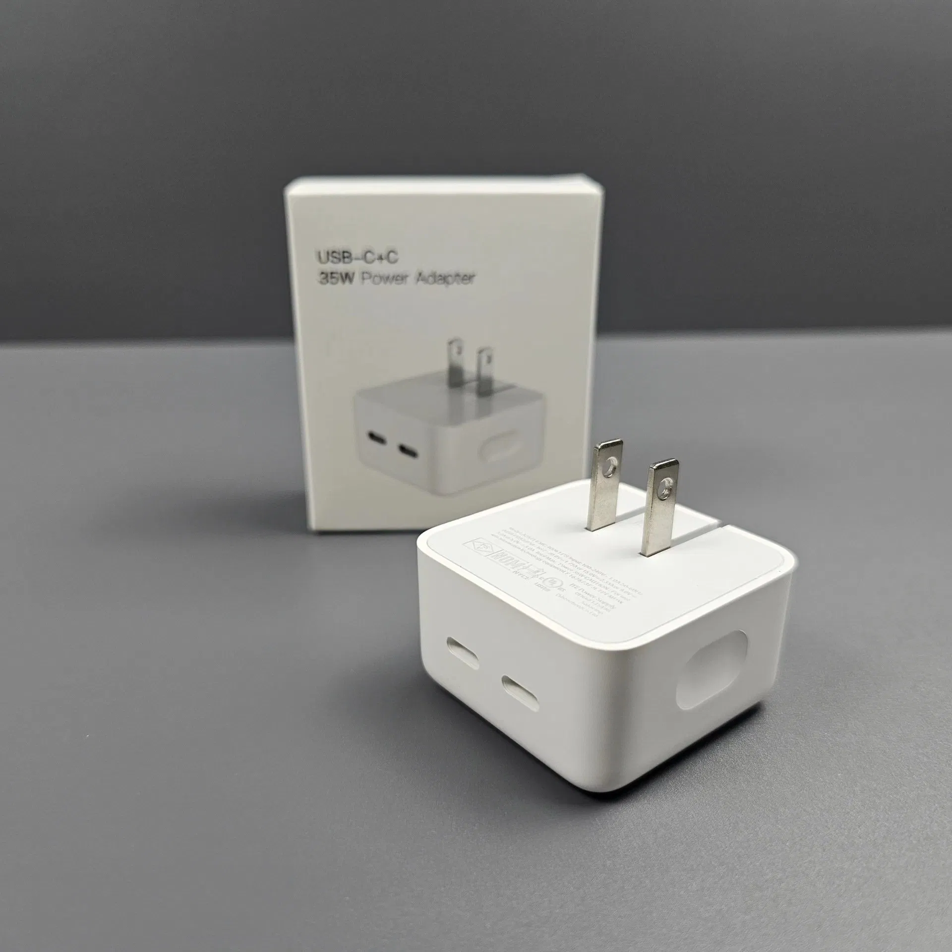 Dual Port Fast Wall Charger 50W for Mobile Phone Pd Quick Charging Adapter QC3.0 Charger for Cell Phone