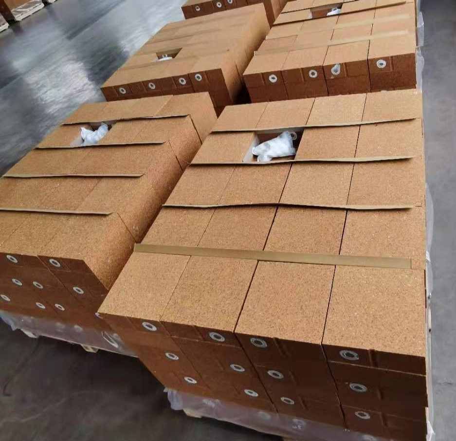 Магнезитошпинельный огнеупорный кирпич MTL-II для печей