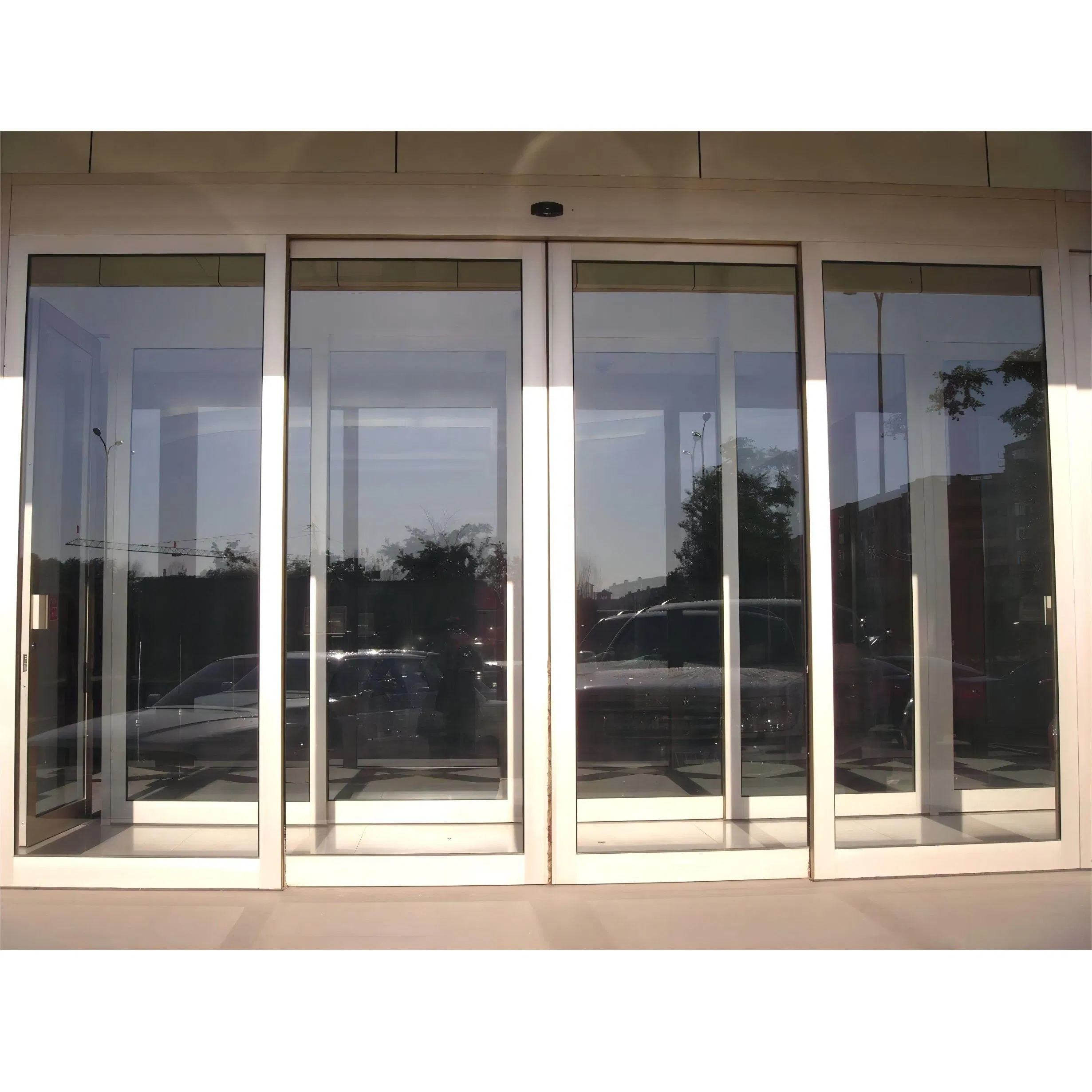 Auto Driving Smoothly Frame-Less Tempered Glass Stacking Sliding Folding Door for Hotel Shopping Mall