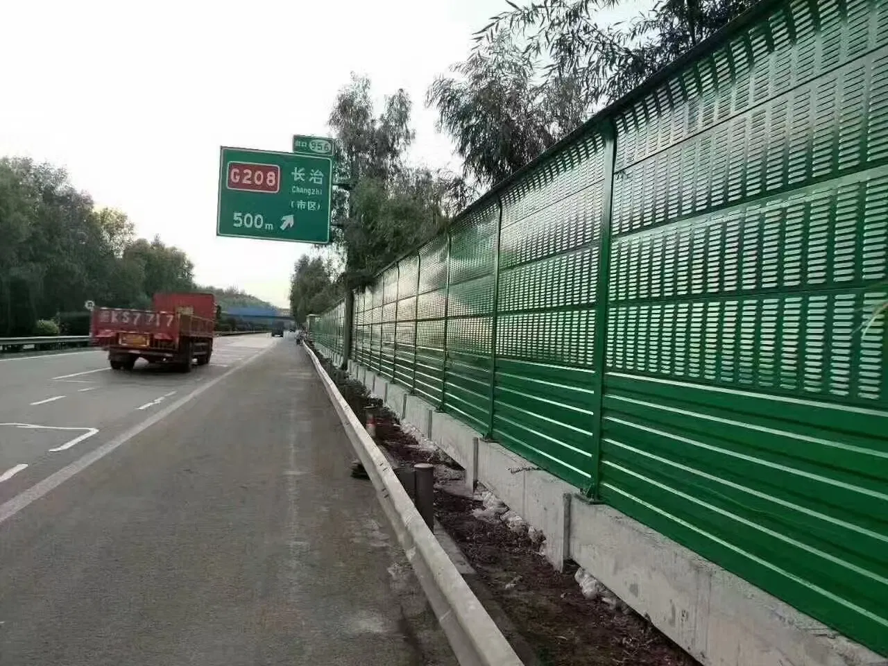 Glass-Free Sound Barrier, High-Efficiency Noise Reduction for Construction & Road/Non-Glass Sound Barrier