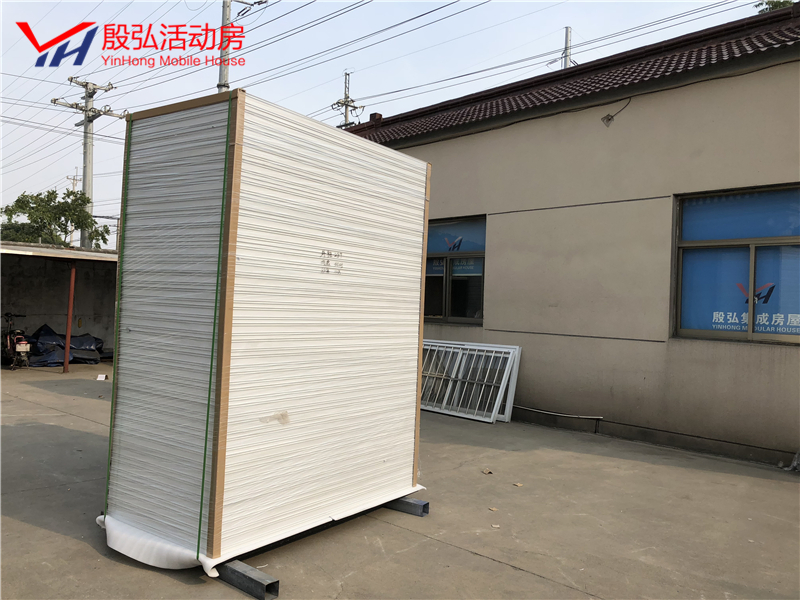 Easy to Install Heat Preserving and Environmental Friendly EPS Cement Sandwich Panel