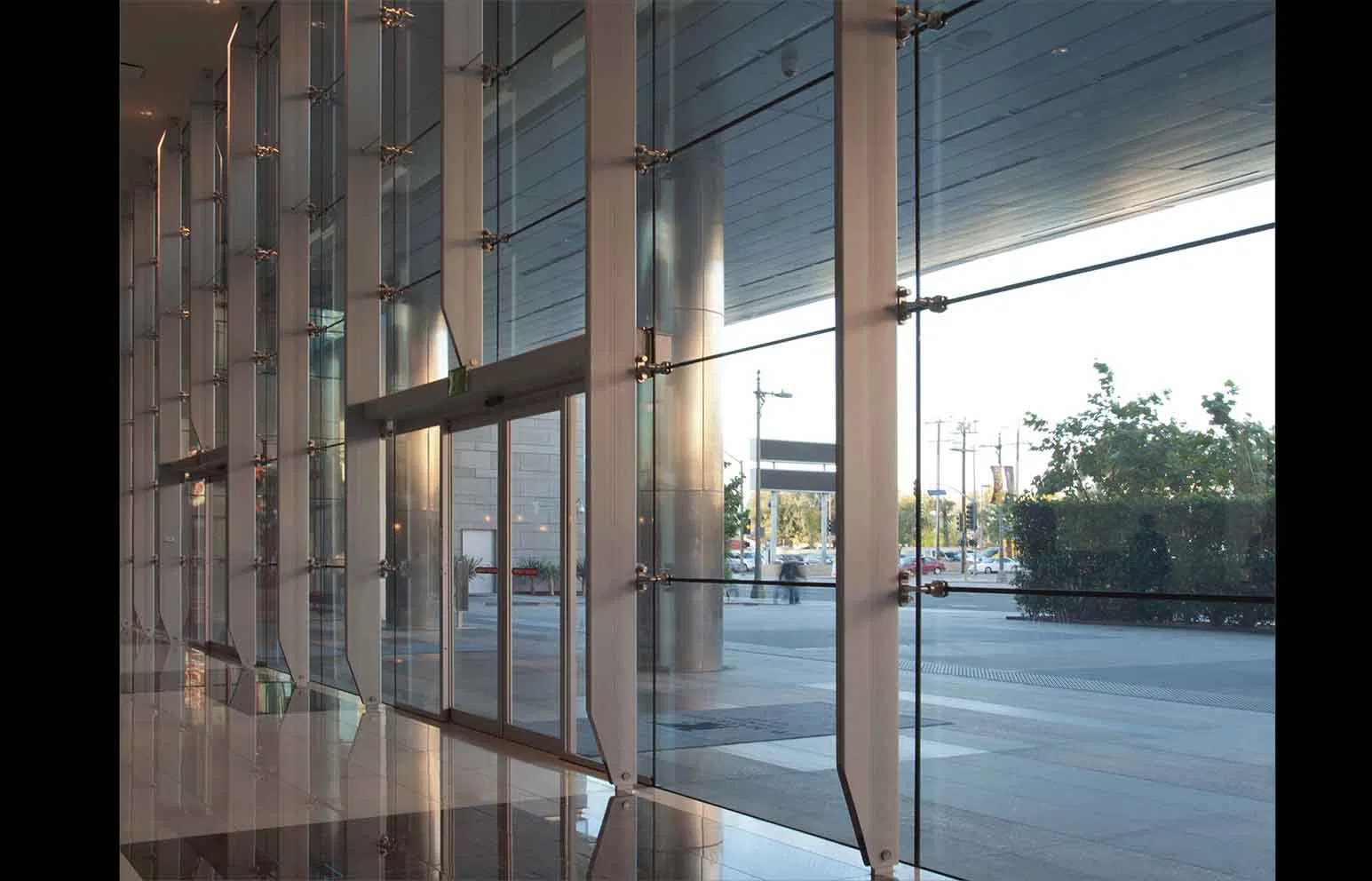 Fashion But Good Quality Curtain Wall-You Own It