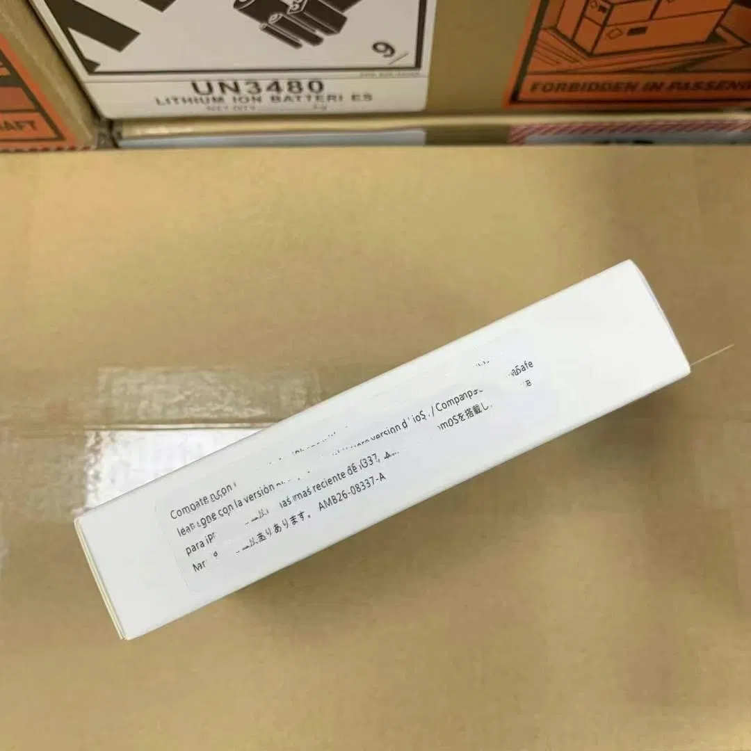 Магнитный пауэрбанк 5000mAh с беспроводной зарядкой Magsafe