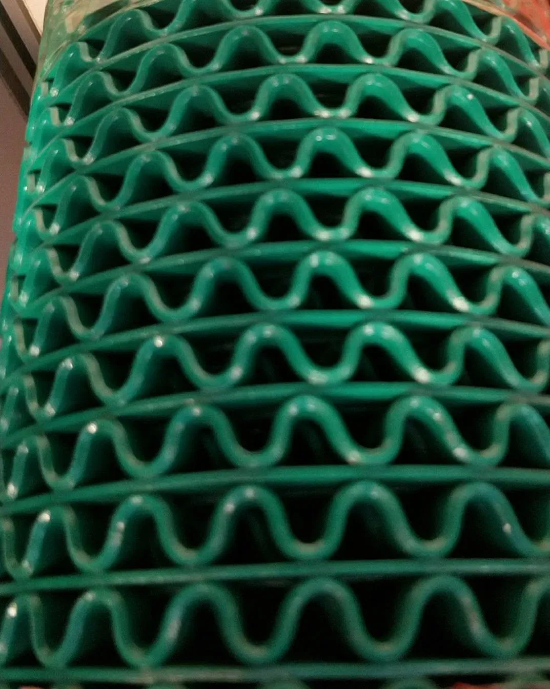 China Factory Non Skid Vinyl Plastic S and Z Design PVC Shower Toilet Floor Mat