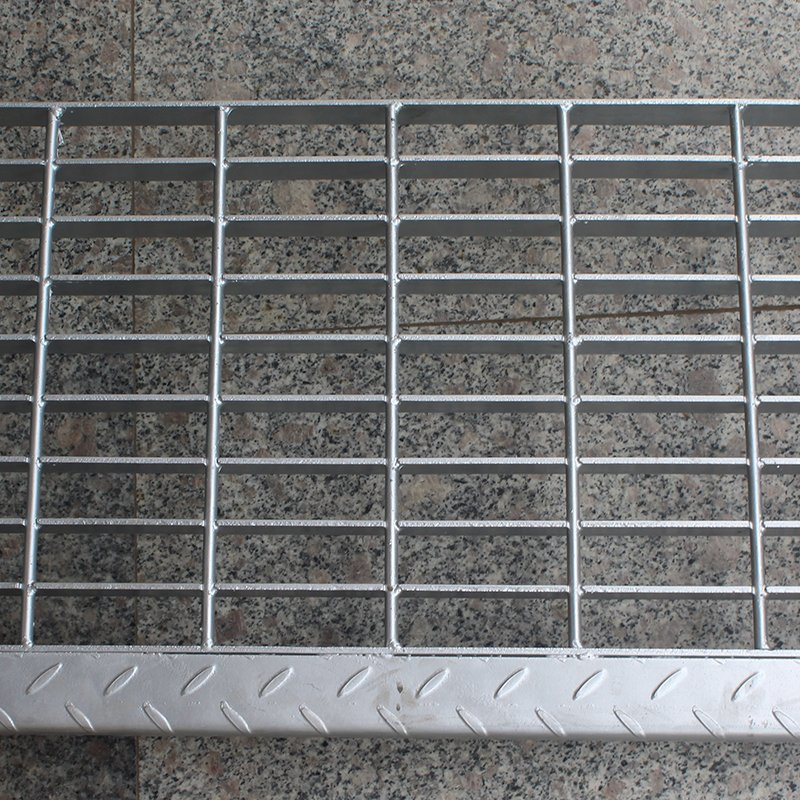 Steel Mental Grid Plate Walking Bar Grating Stairs Tread Steps for Anti-Slip