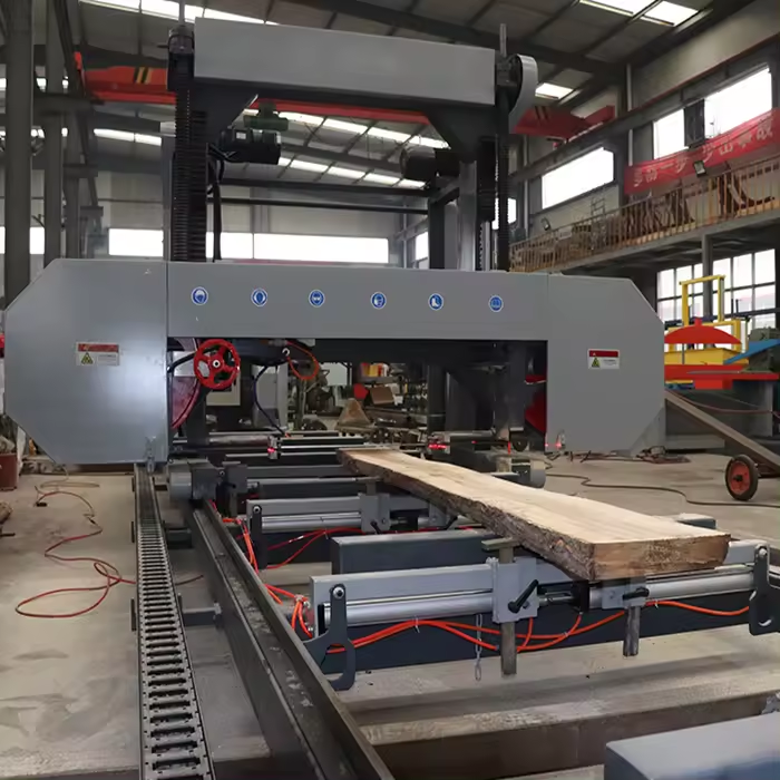 Ленточная пила по дереву горизонтальная 900 мм