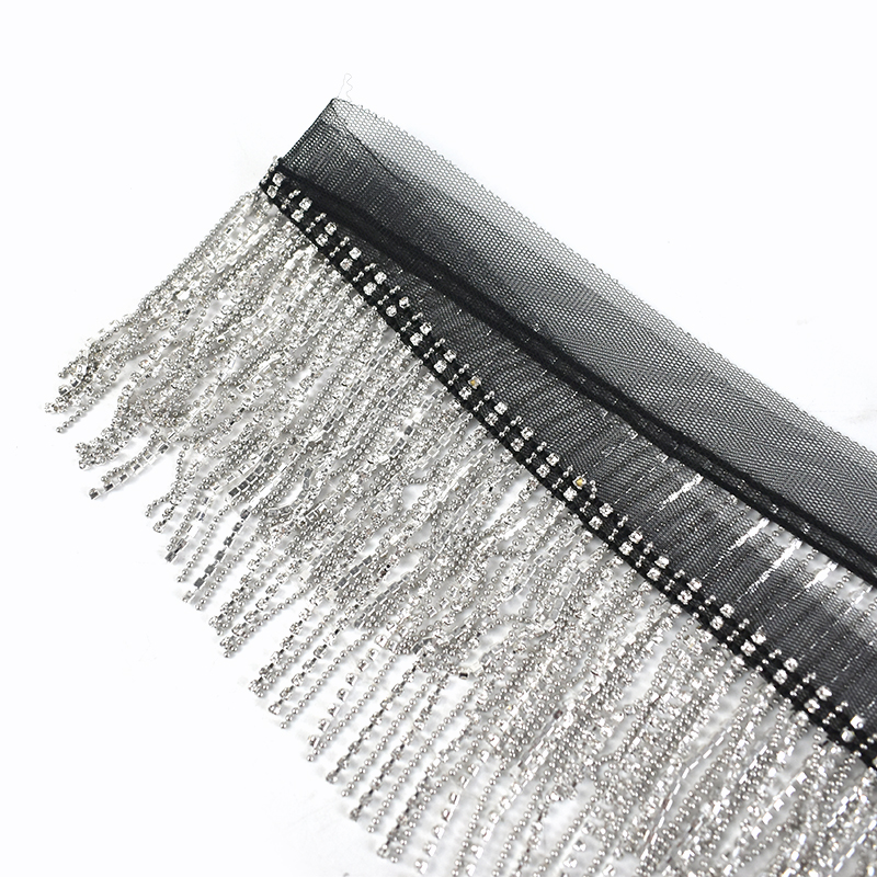 Лента декоративная 9 см с бахромой бисером кисточкой