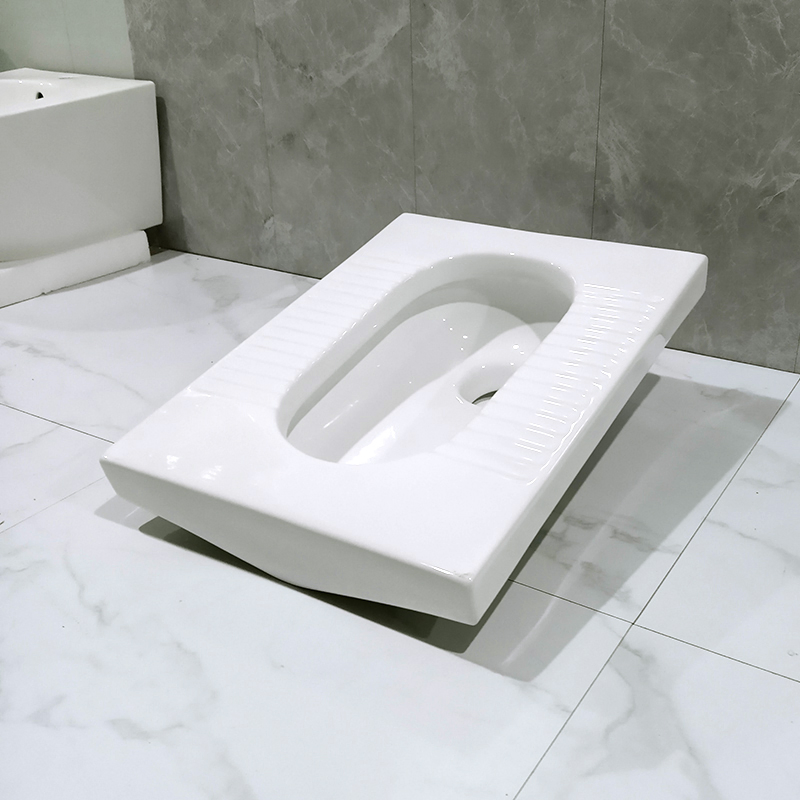Floor Mounted Smooth Surface Toilet Cheap Water Closet for Public Use Squat Pan Wc