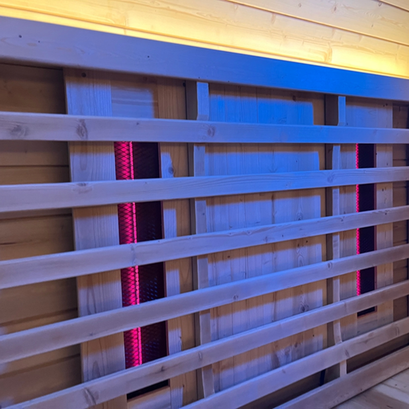 Уличная инфракрасная сауна-куб на 4 персоны из кедра