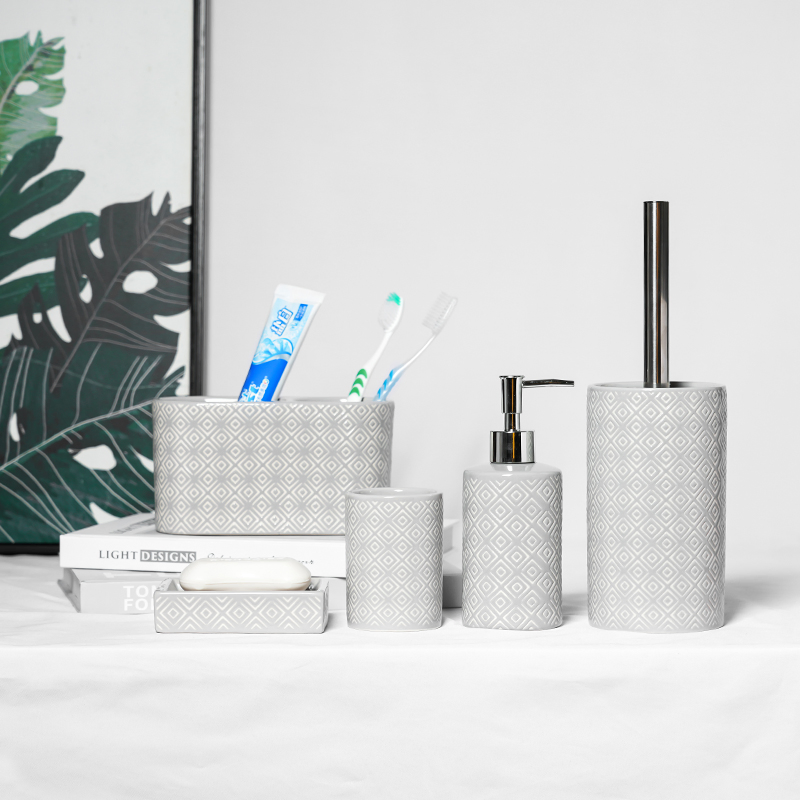 Grey Simple Ceramic Bath Set, Ceramic Bathroom Accessories Set