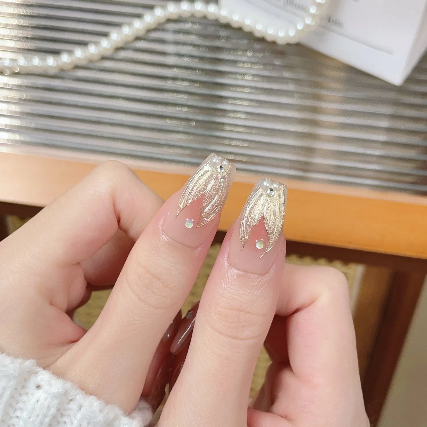 Luxury Handmade High Quality Press-on Fake Nails Manicure Set for Women Fashion Accessories