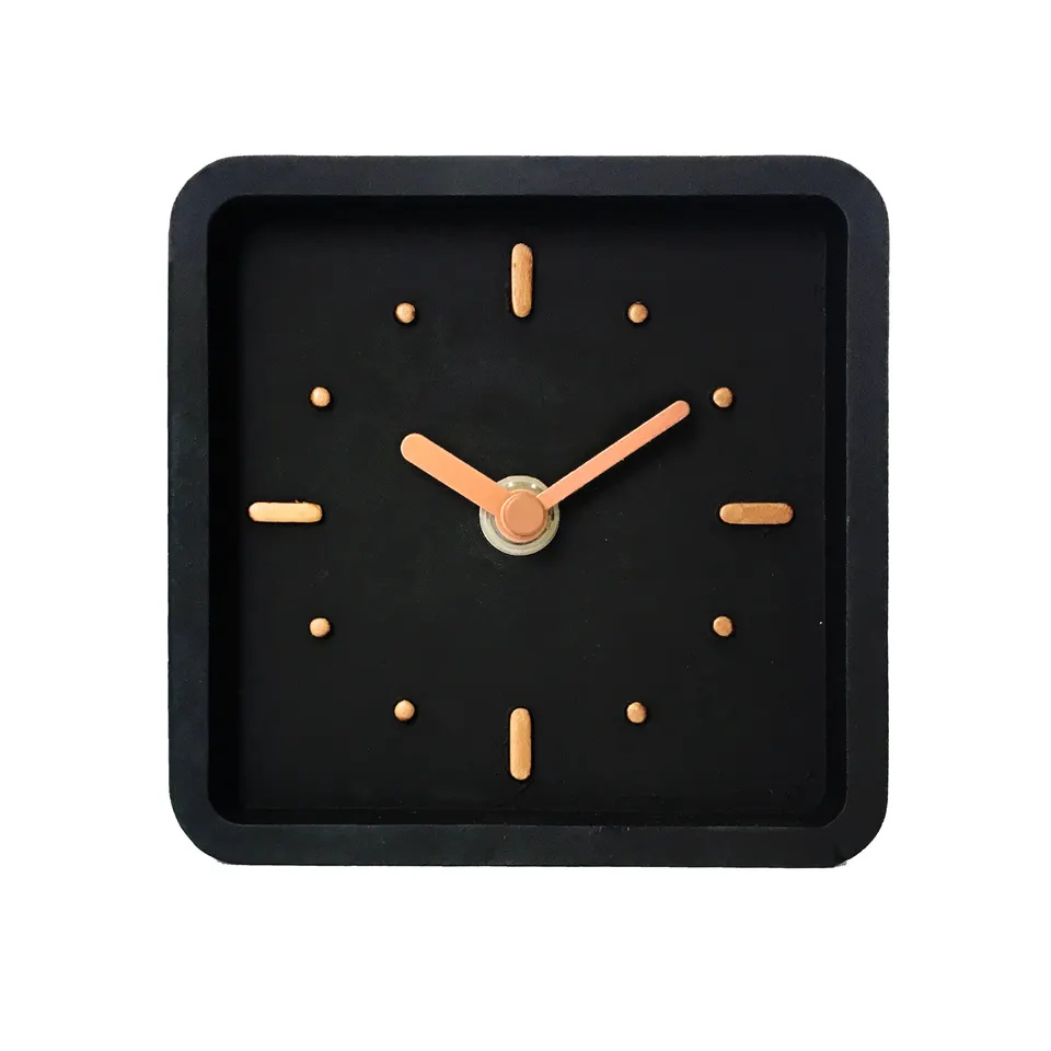 Modern Style Resin Clock Customized Color Resin Table Clock Square Design Decorative Resin Desk Clock