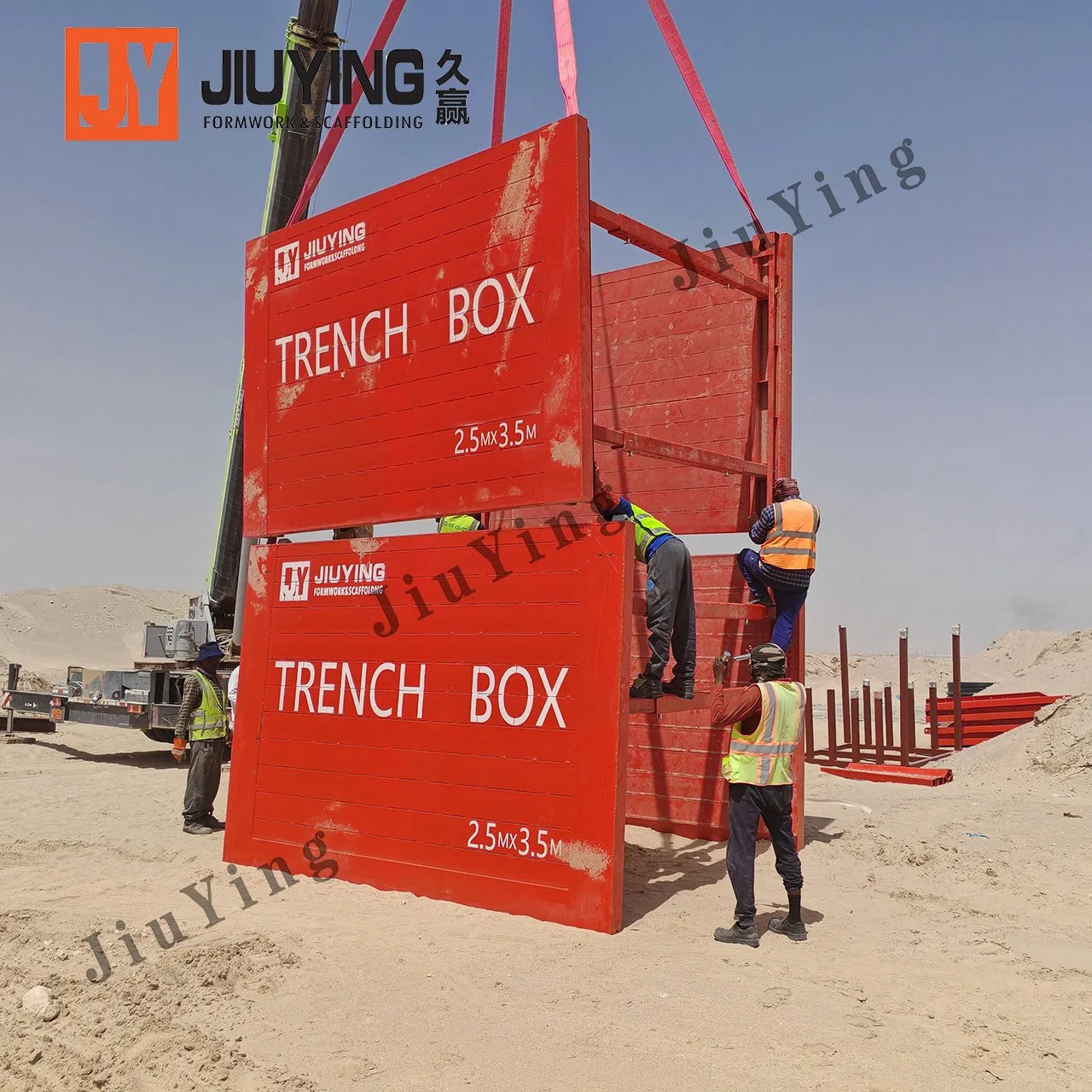 Heavy-Duty Steel and Aluminum Trench Box for Safe Excavation