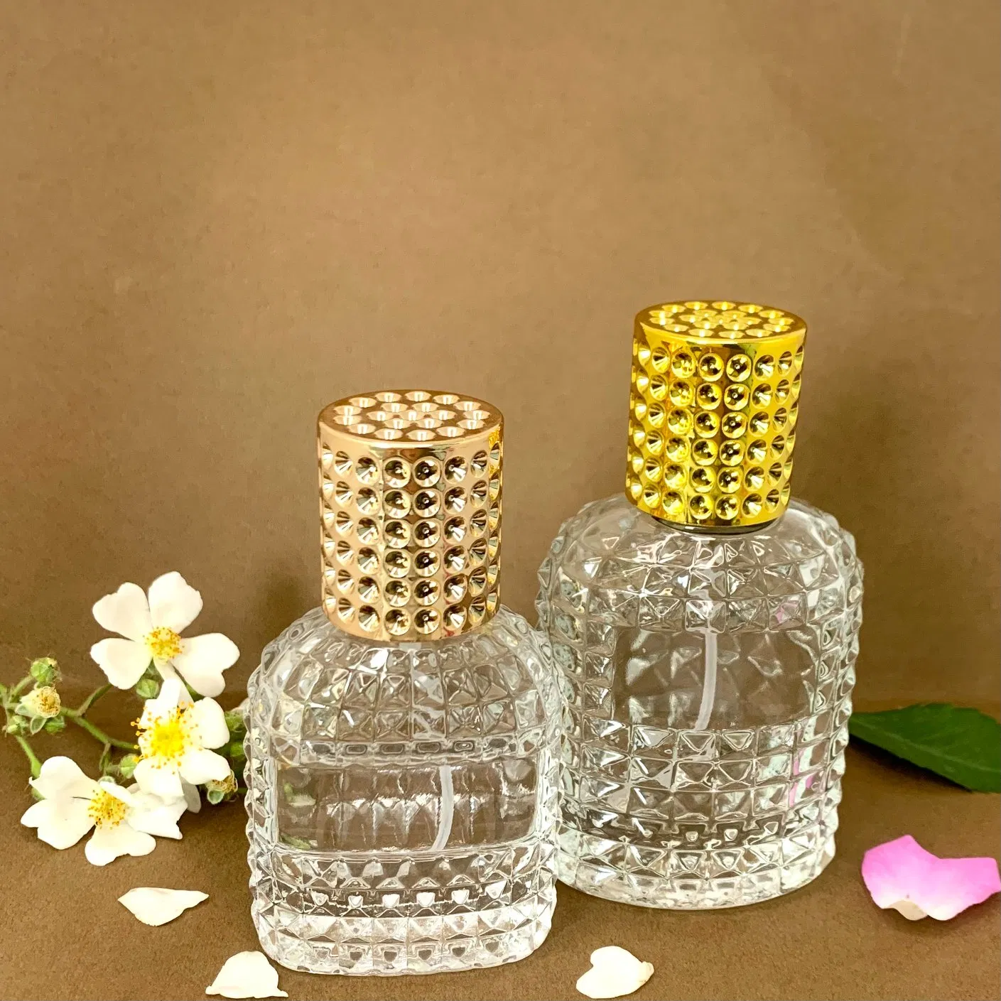 Refillable 30ml/50ml Fragrance Cologne Perfume Bottle with Aluminum Sprayer Pump & Cap