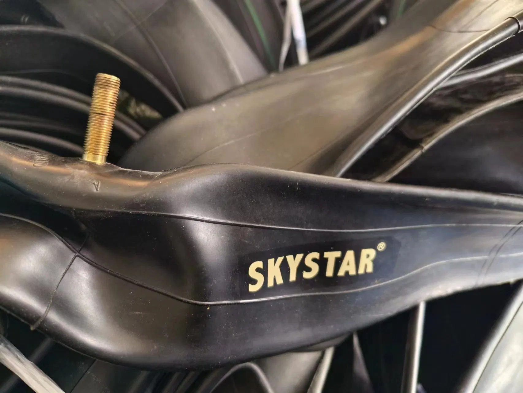 Камера мотоциклетная Skystar 300-17 Butyl