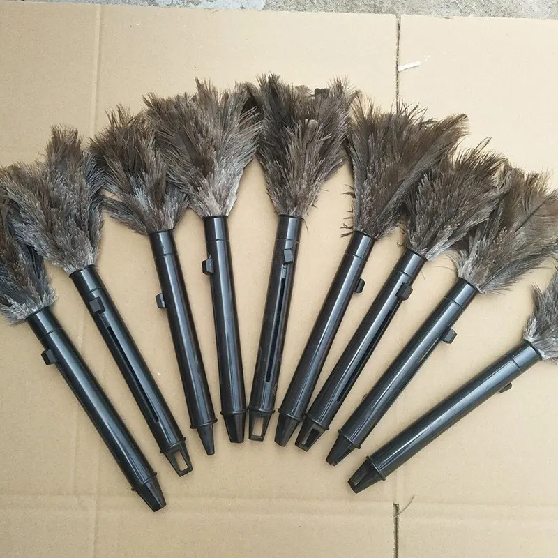 Made in China Special Ostrich for Quick Household Cleaning Feather Duster