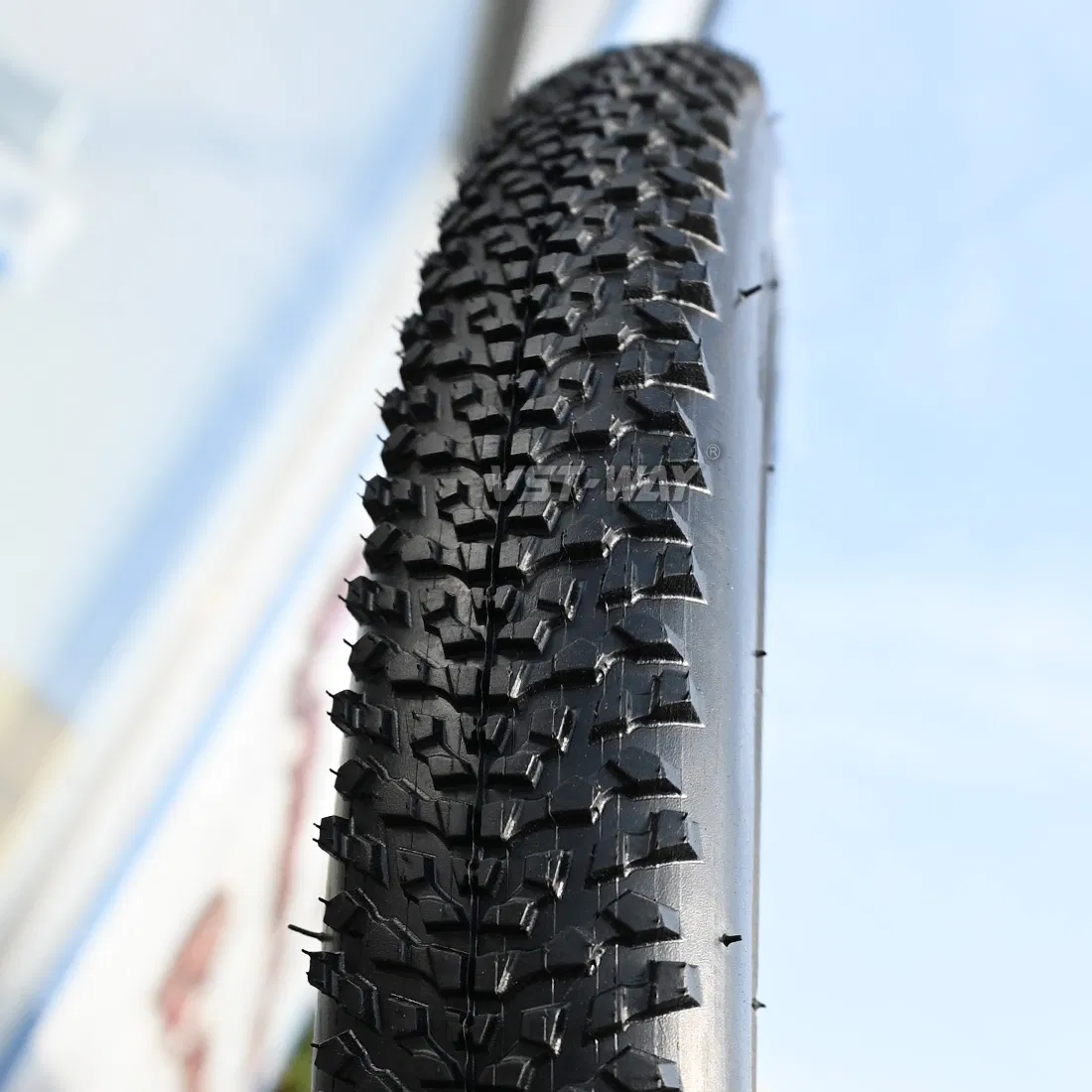 Шина велосипедная 29x2.10, 26x2.10, 28x2.40, 24x1.95, 20x2.10, 27.5x1.95