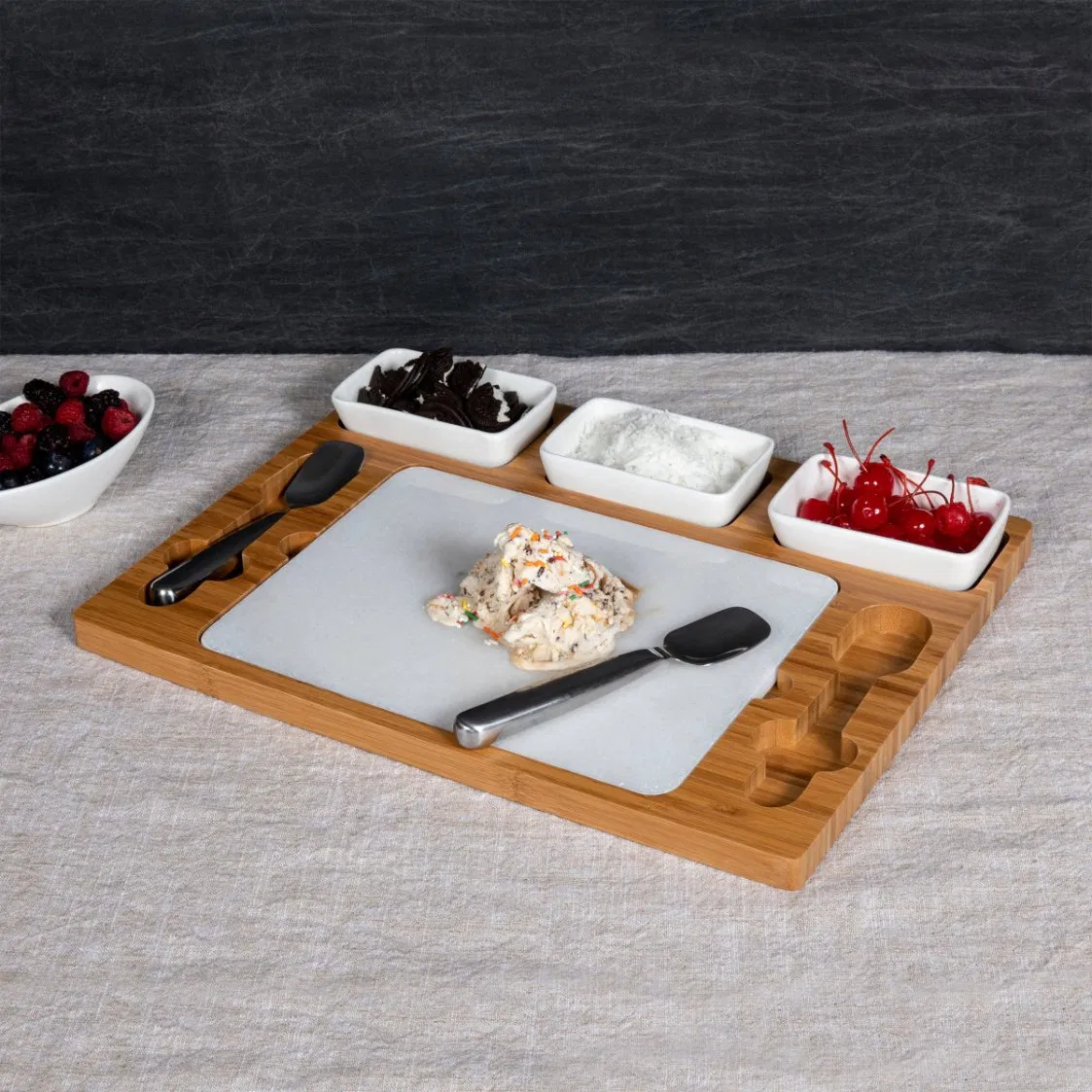 ODM Picnic Time Ice Cream Parlor Mixing Board Set Ice Cream Mixing Serving Boards Set Ice Cream Sundae Serving Bowl