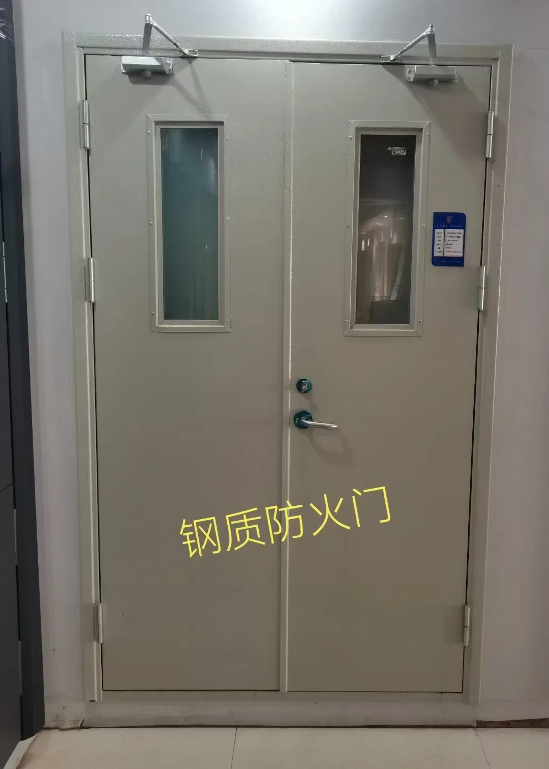 Security Fireproof Door with Wooden MDF Stainless Steel Fitted Lock