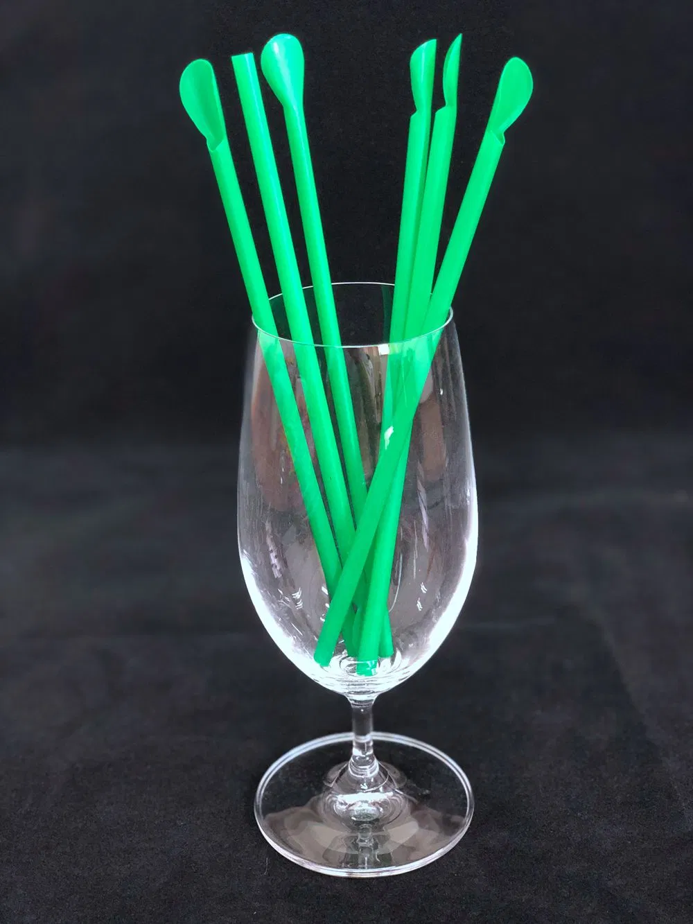 Eco-Friendly Green Spoon Straws with Plastic Wrapped for Milkshakes