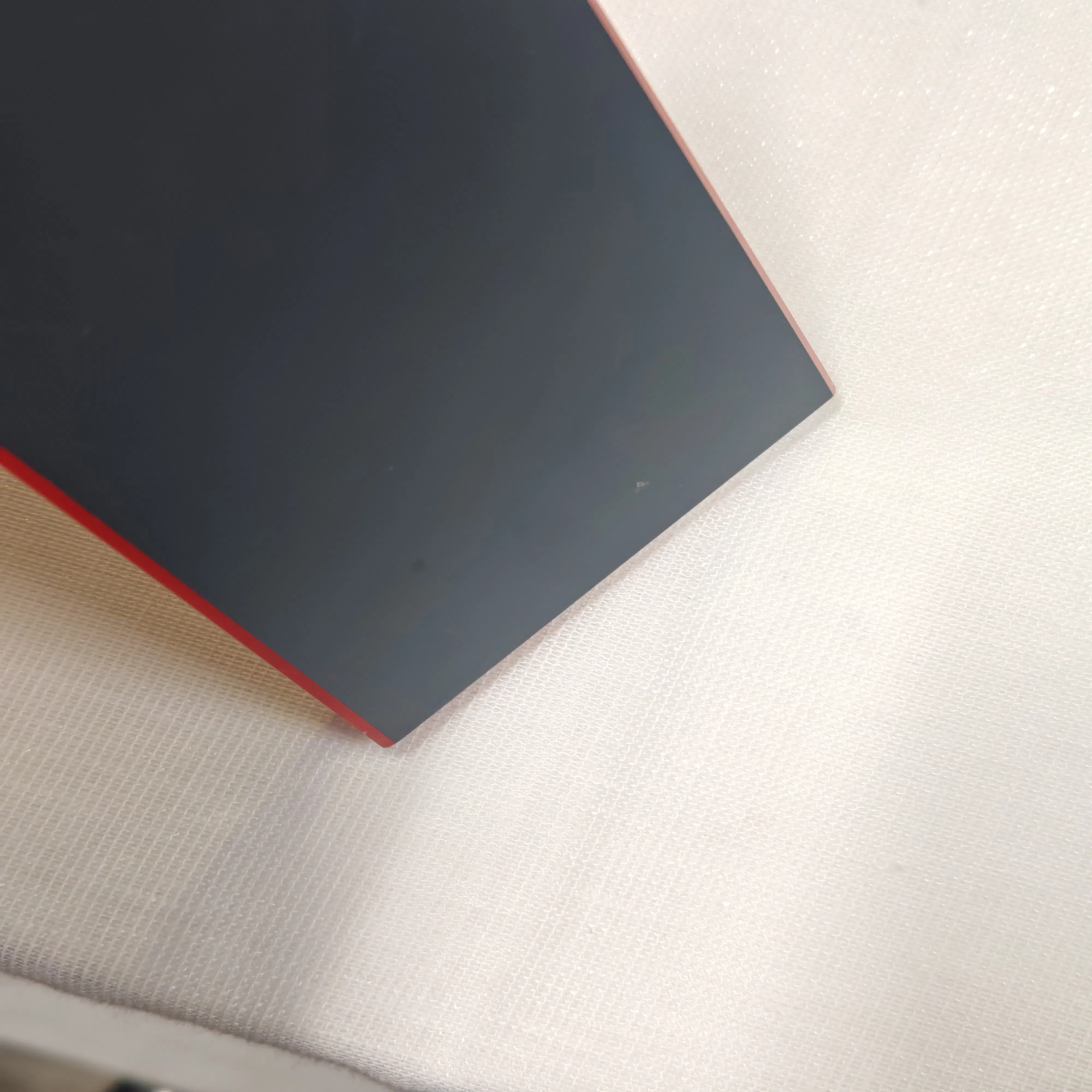 Innovative Laminated Glass Panels with Decorative Fabric for Spaces