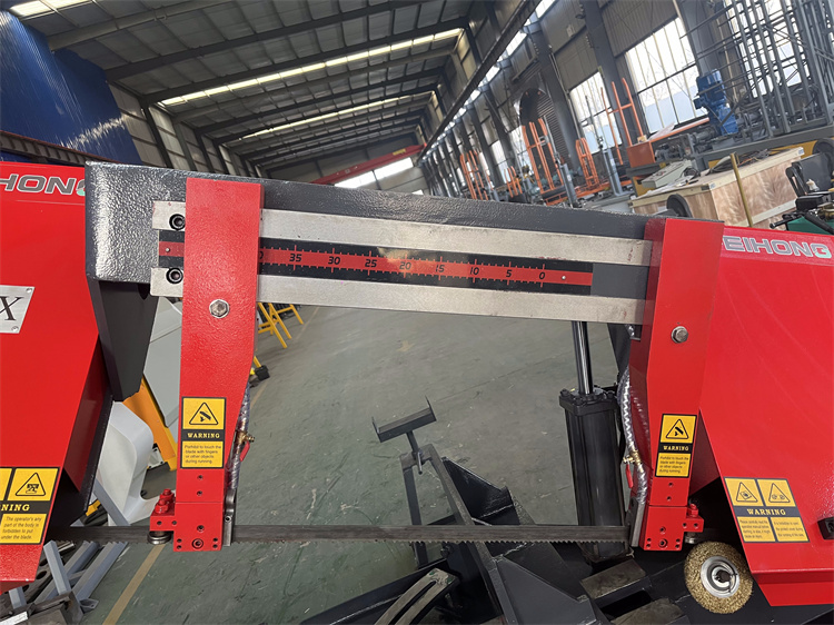 Ленточная пила по металлу универсальная промышленная