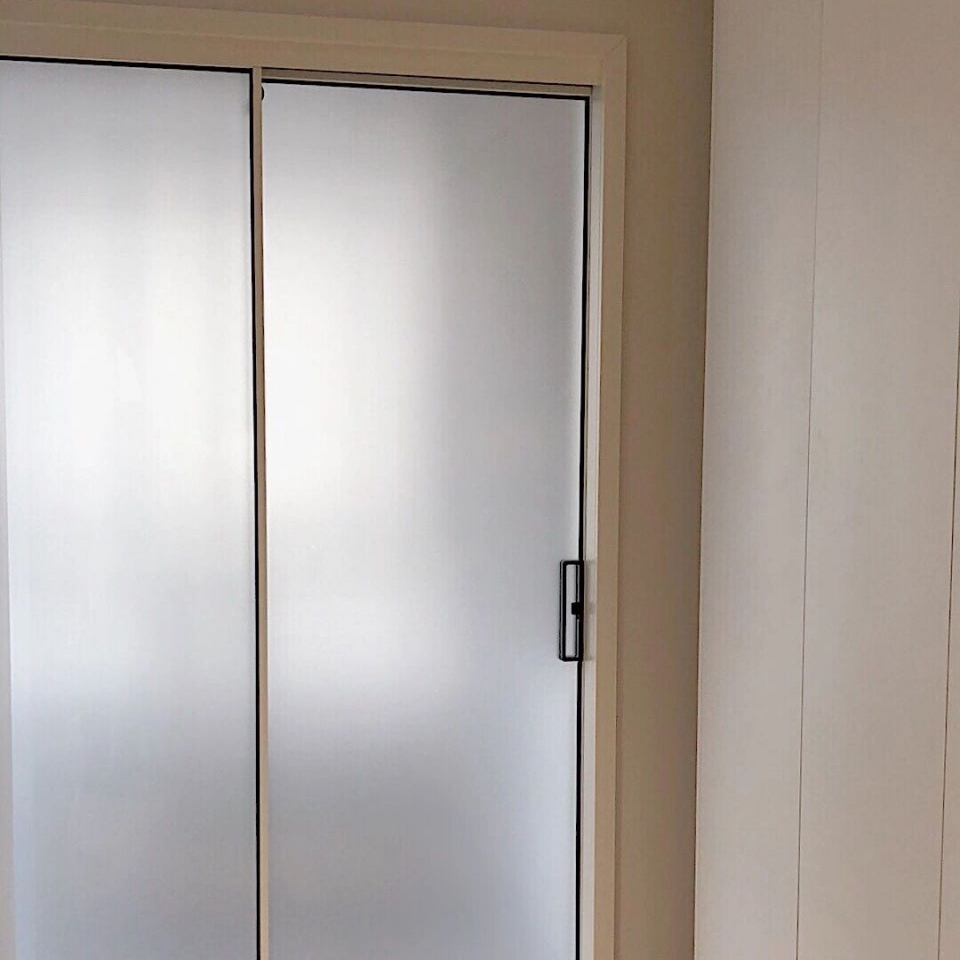 Frosted Milky White Grey Laminated Glass for Balcony Balustrade