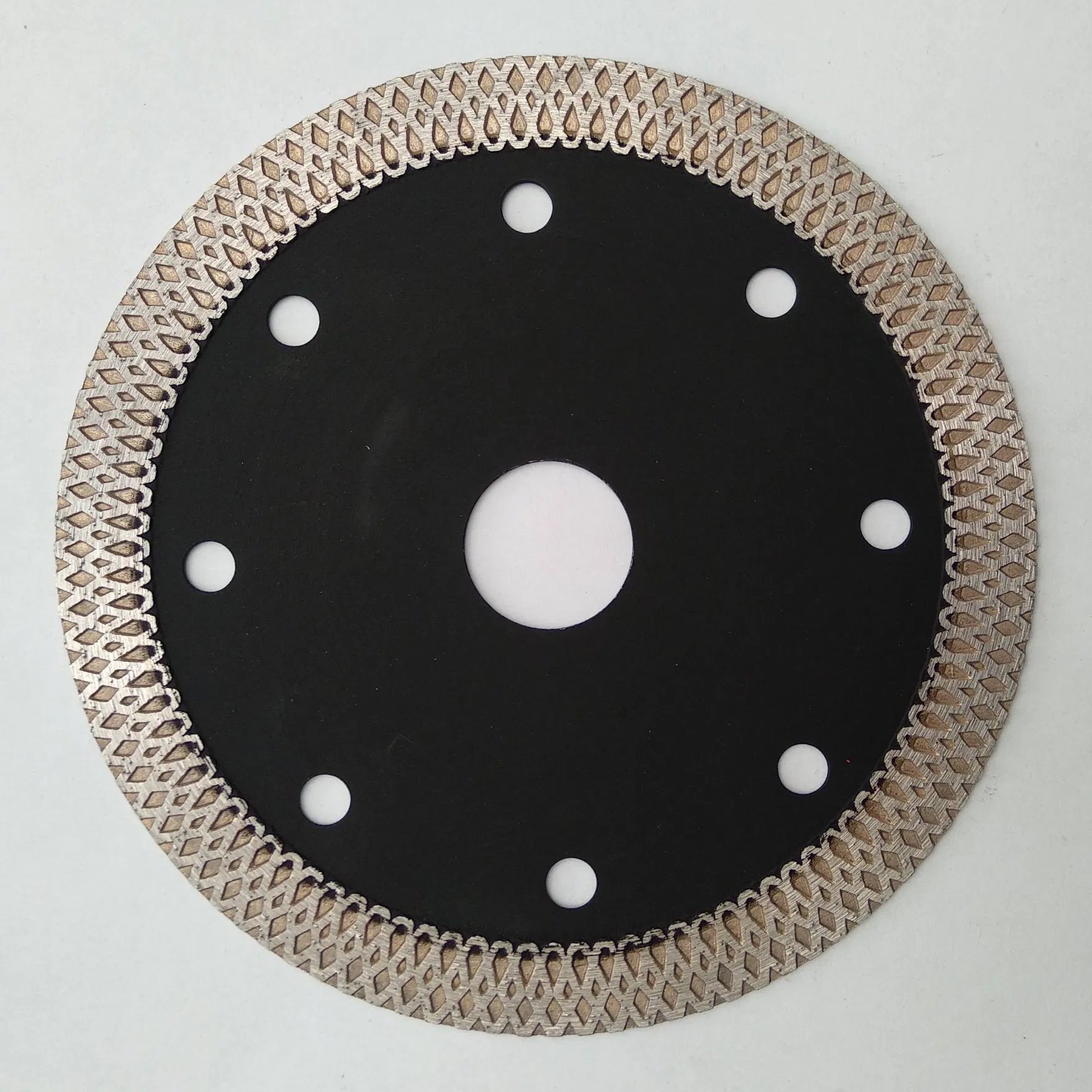 Super Thin Turbo Diamond Saw Blade/Cutting Blade/Circular Saw Blade for Granite Ceramic Porcelain Tile Cutter/Abrasive Cutting Disc/Cutting Tools to Cut Marble
