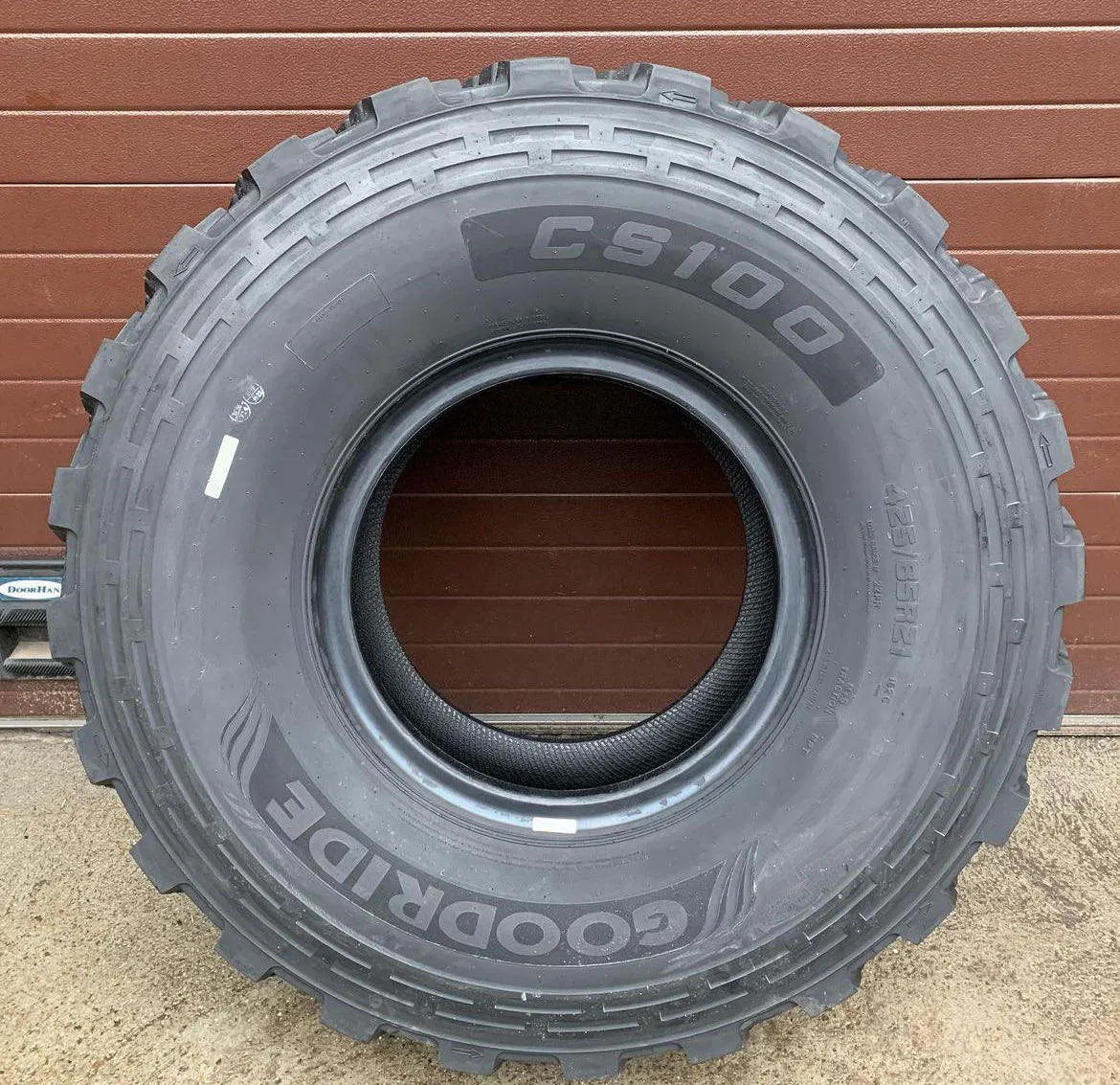 Шина промышленная OTR для карьерной техники Chaoyang 315/80R22.5 425/85R21 CS100
