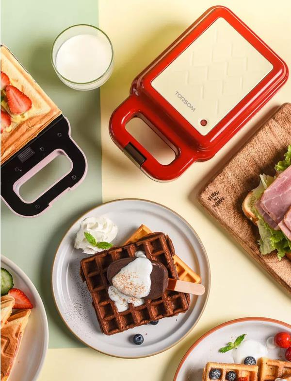 Hot Sell Mini Waffle Maker Sandwich Maker Grill for Home Breakfast