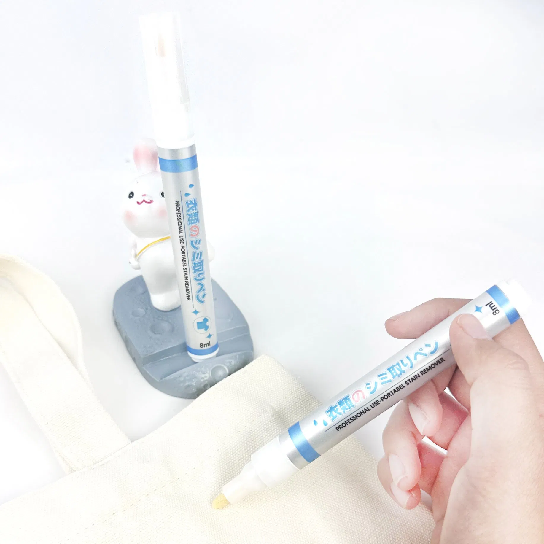 Penna Smacchiatrice Portatile Per Una Pulizia Efficace