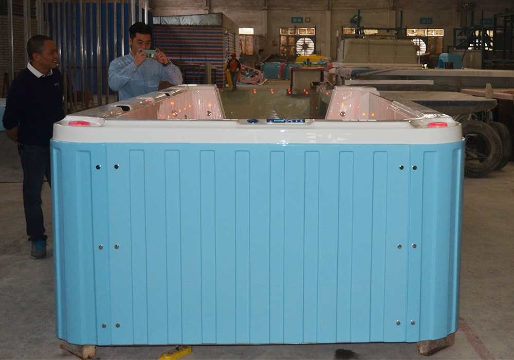 Детская ванна SPA с гидромассажем и пузырьками