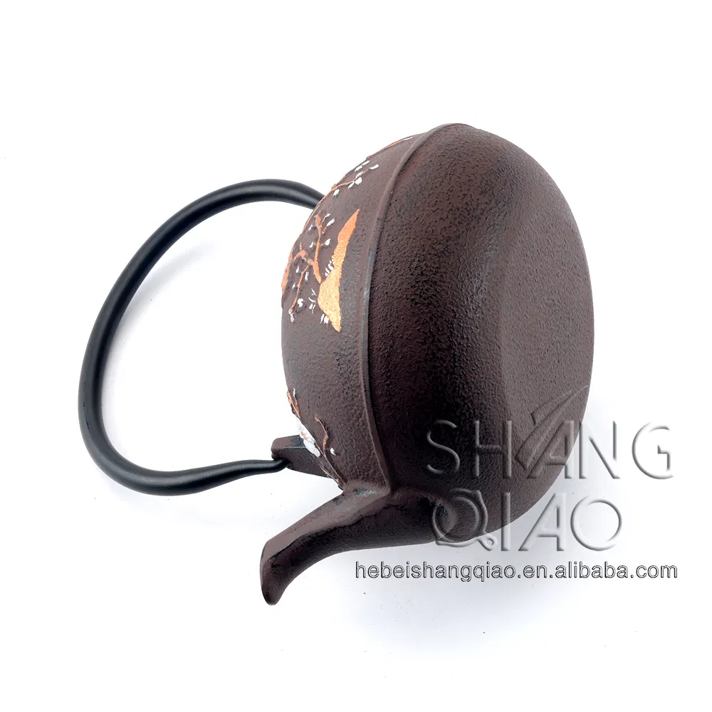 Эмалированный чугунный чайник со стальным фильтром