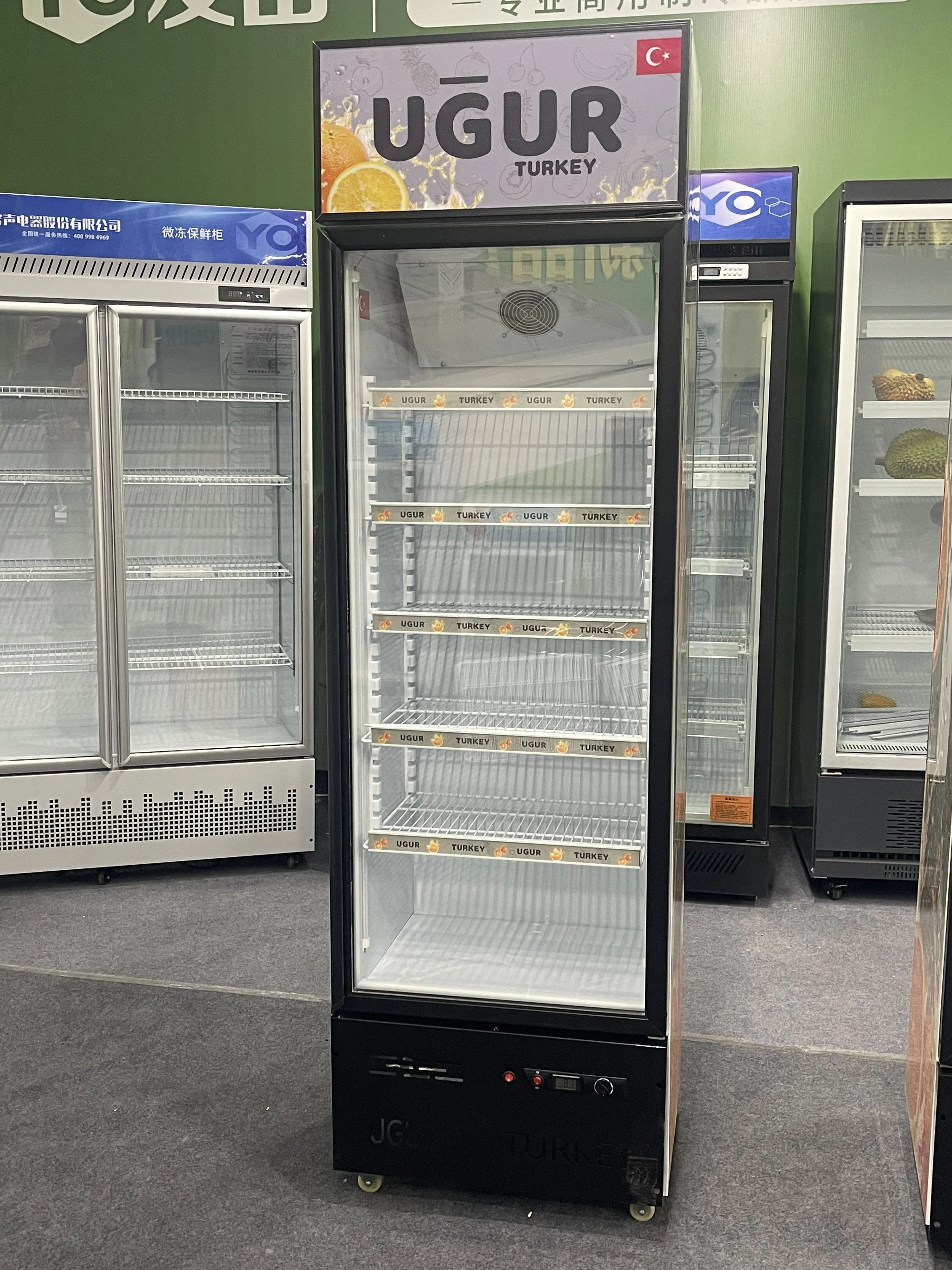 Stylish Beverage Display Cooler for Juice, Soda, and Beer Storage Freezer