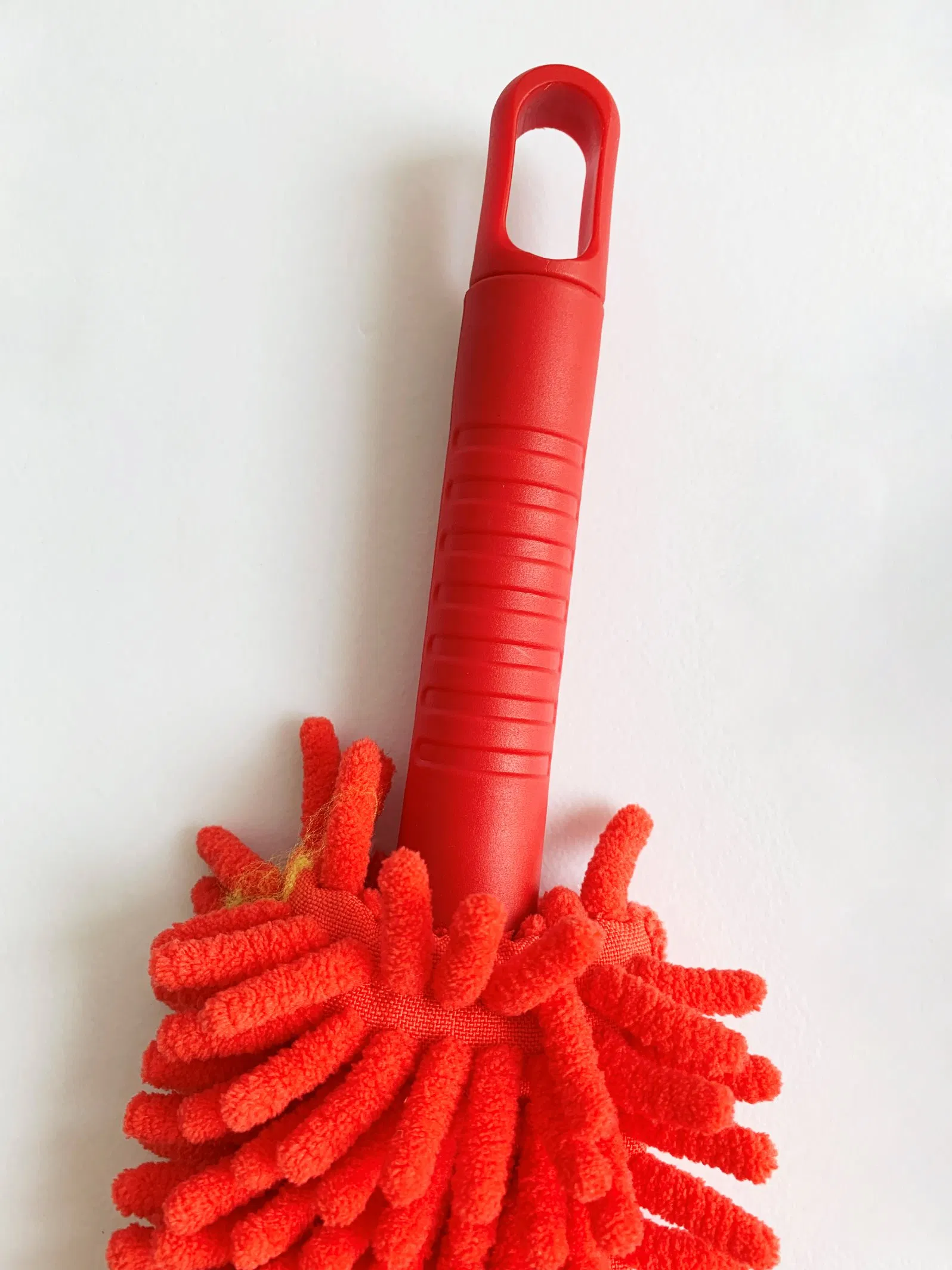 Flat Bendable Head Cleaning Cobweb Effortless Cleaning Gap Dust Clean Fans Cars The Bottom of The Cabinet or Sofa Washable Chenille Duster