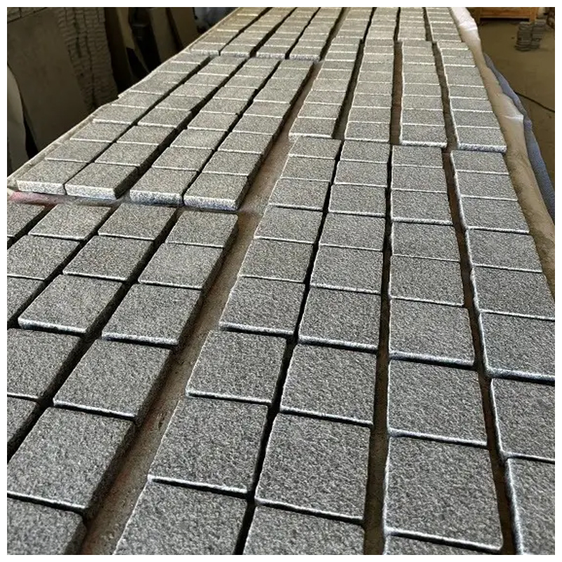 G654 Dark Grey Granite Flamed Mesh Back Cobblestone