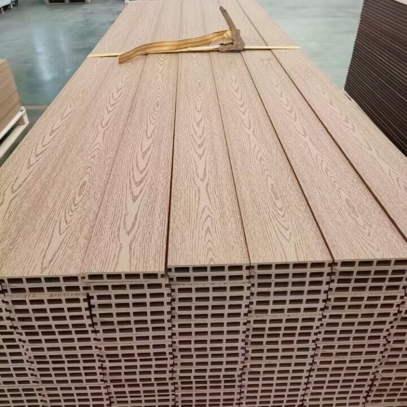 E0 Factory Wholesale Price Garden Floors-Flooring 2D Embossed Wood Plastic Decking