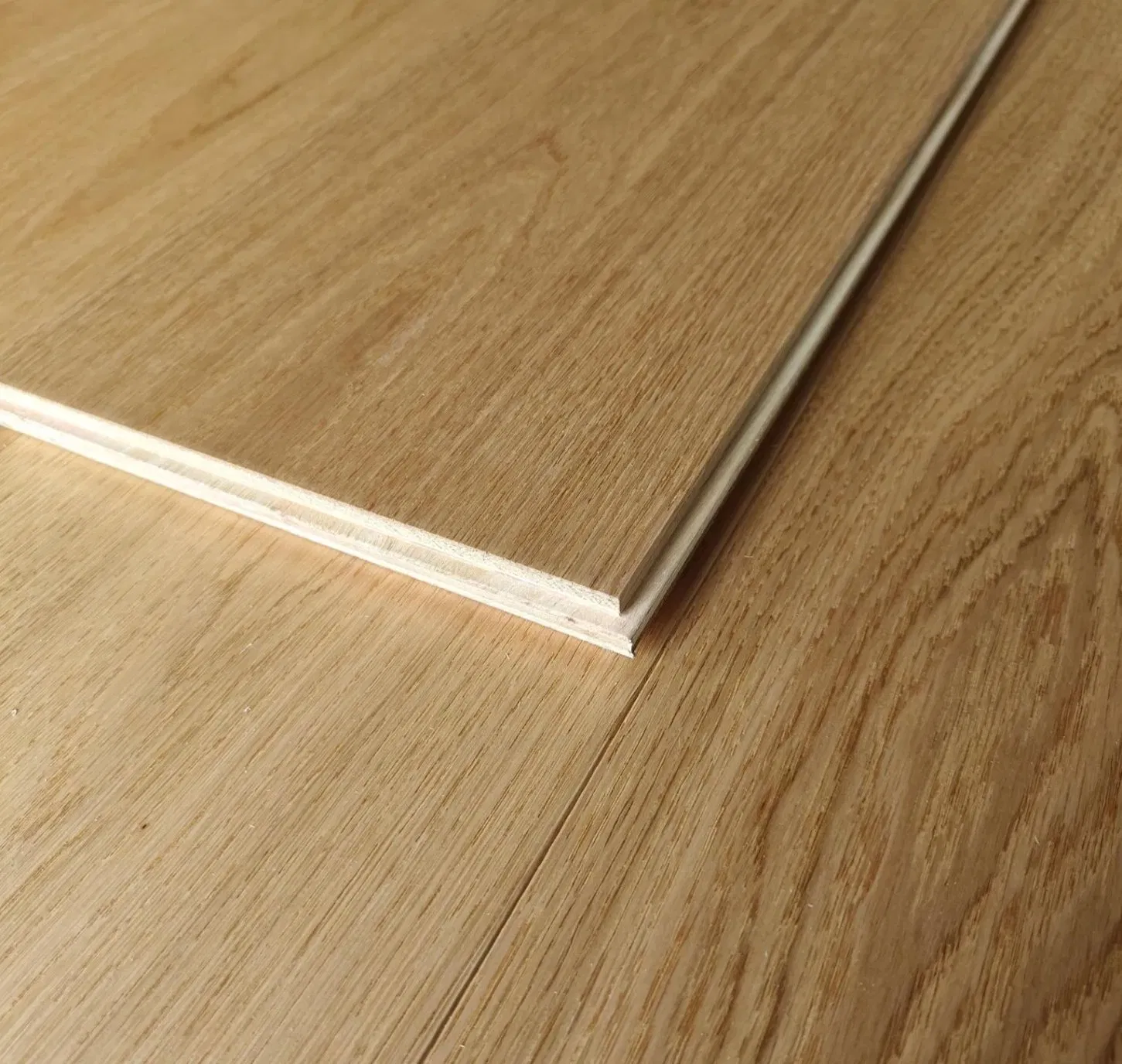 Oak Flooring, Engineered Wood Flooring, Multi-Layer Wood Floor Wholesale Price, Underfloor Heating Suitable