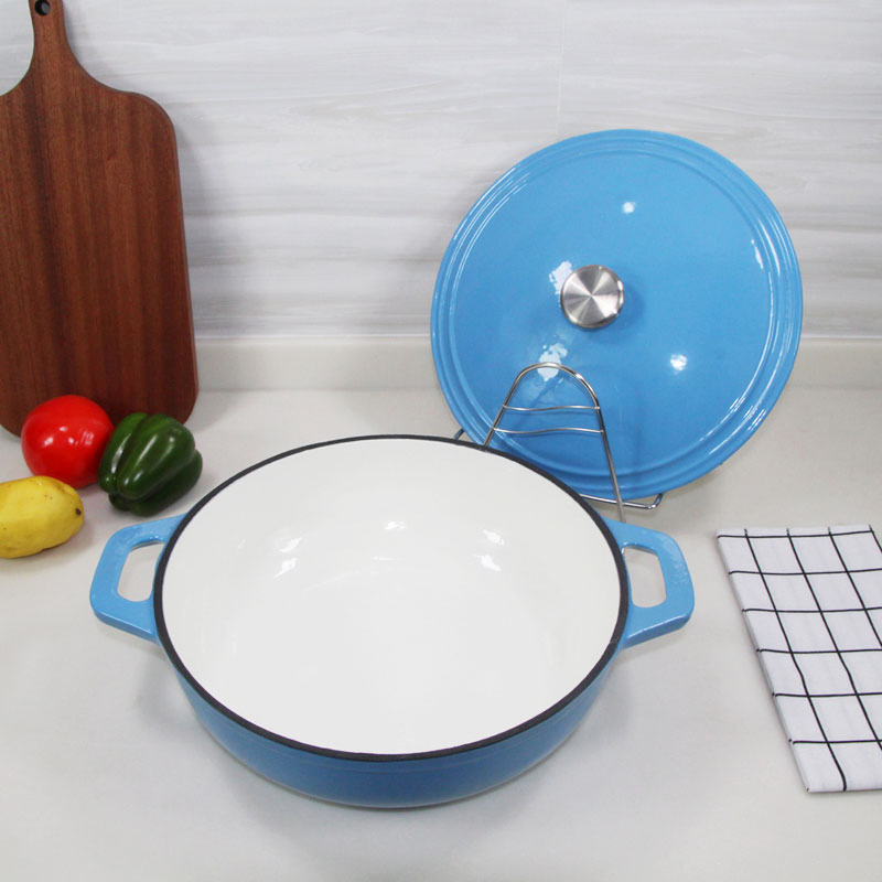 Чугунная эмалированная кастрюля-казан Cookwin, 30 см