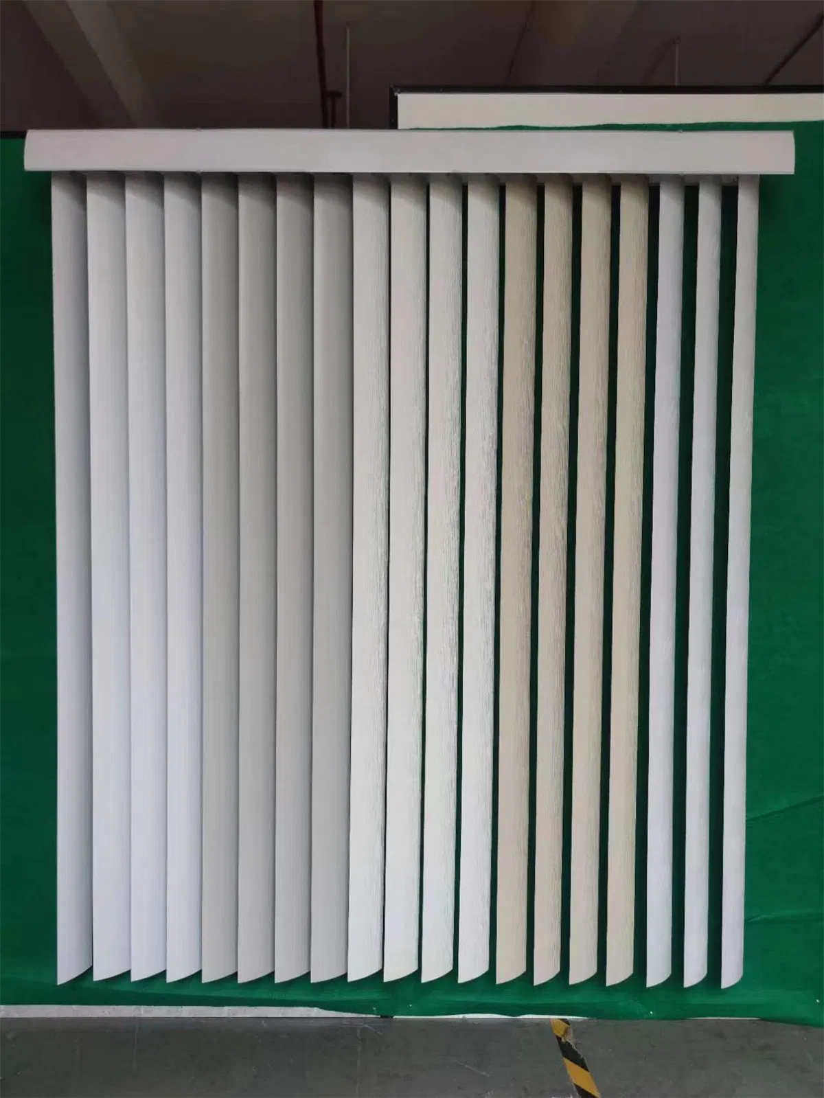 Patio Doors Use Multi-Color Cordless Light Filtering 3.5 Inch PVC Vertical Blinds