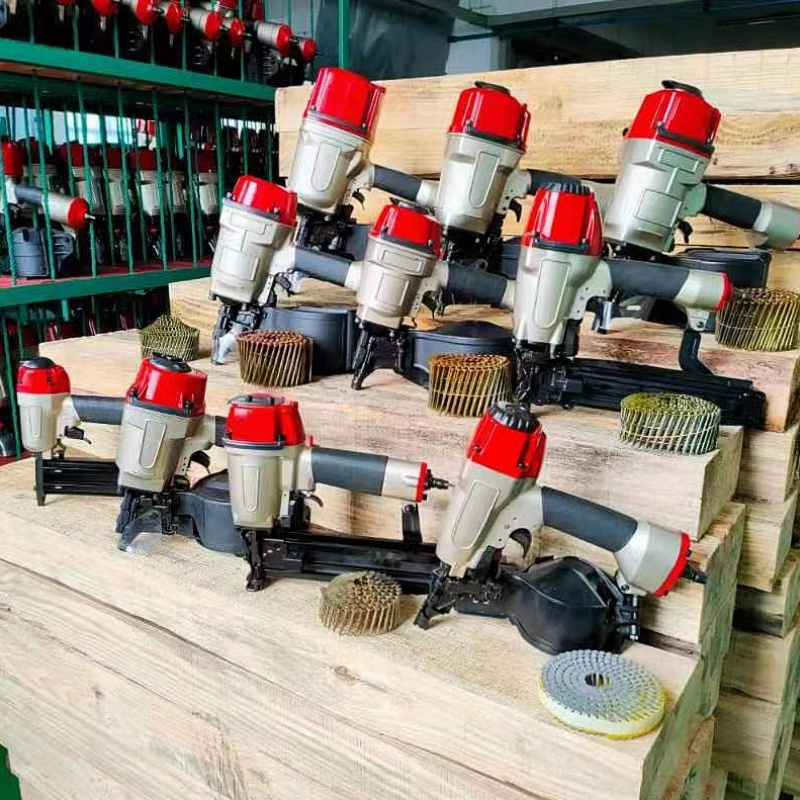 Пневматический гвоздезабиватель Coil Nailer CN70